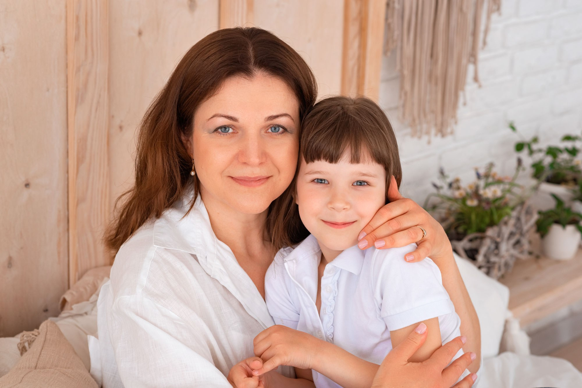 Инна с семьей в Феломене. Семейный фотограф на выписку из роддома и крещение Минск Настя Гришук