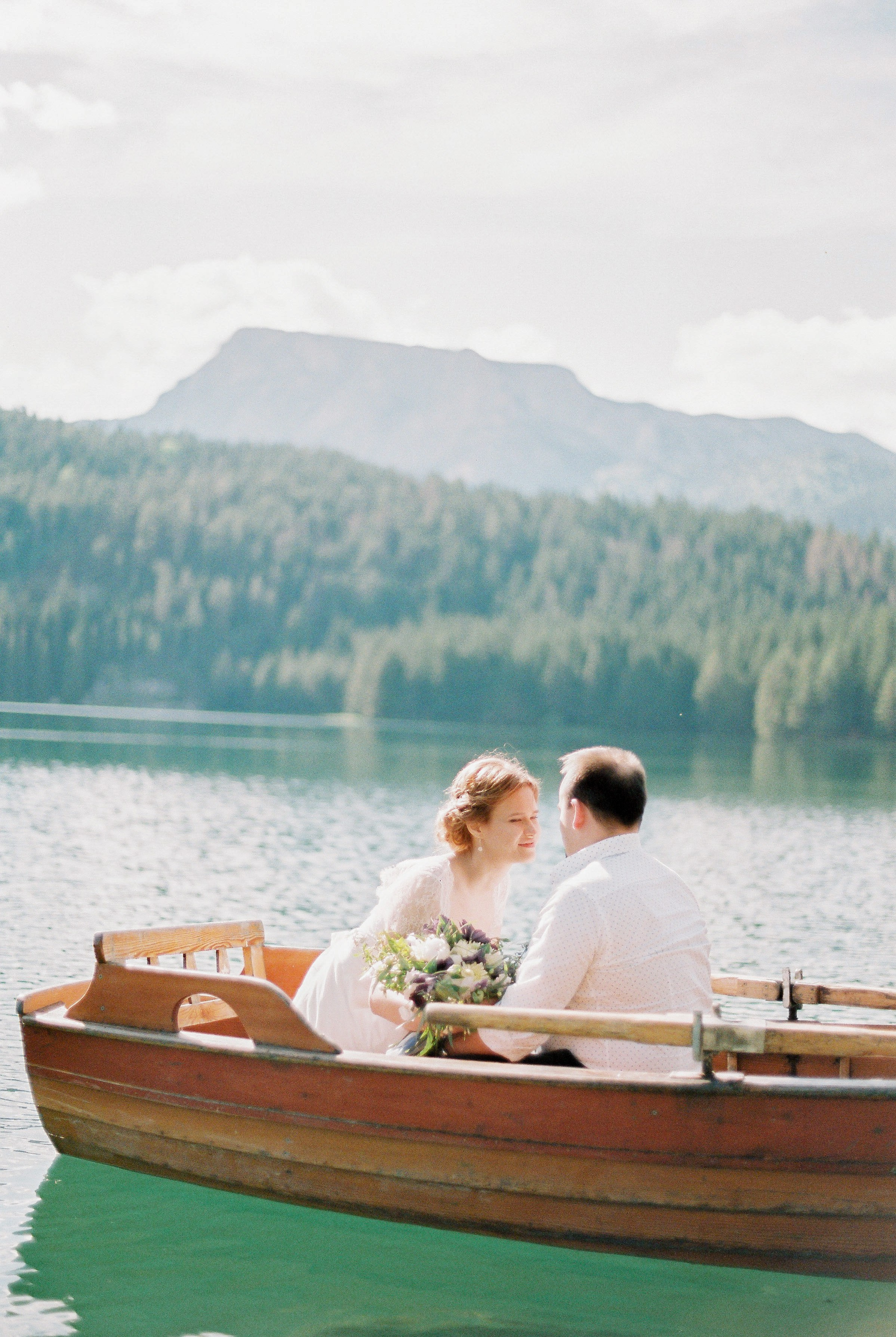 Свадебный фотограф на плёнку в Москве и Черногории