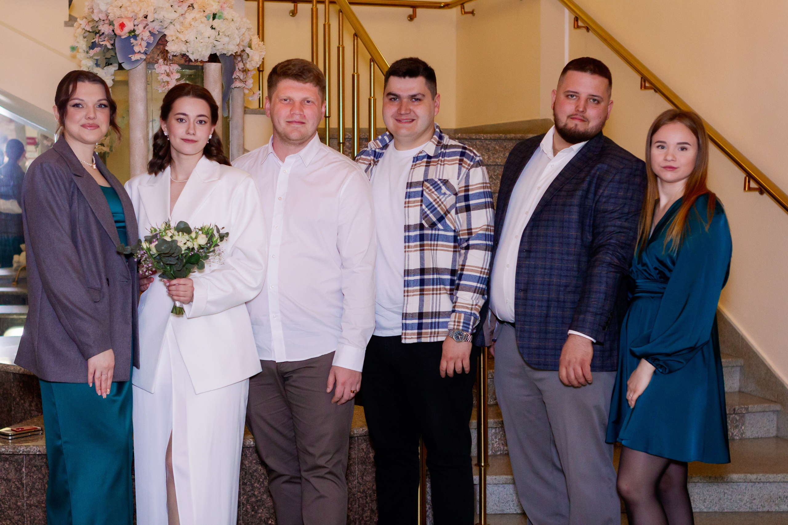 Никита и Елизавета. Свадебная фотосъёмка в ЗАГСе, Екатеринбург. Фотограф в Екатеринбурге Пойгина Елена