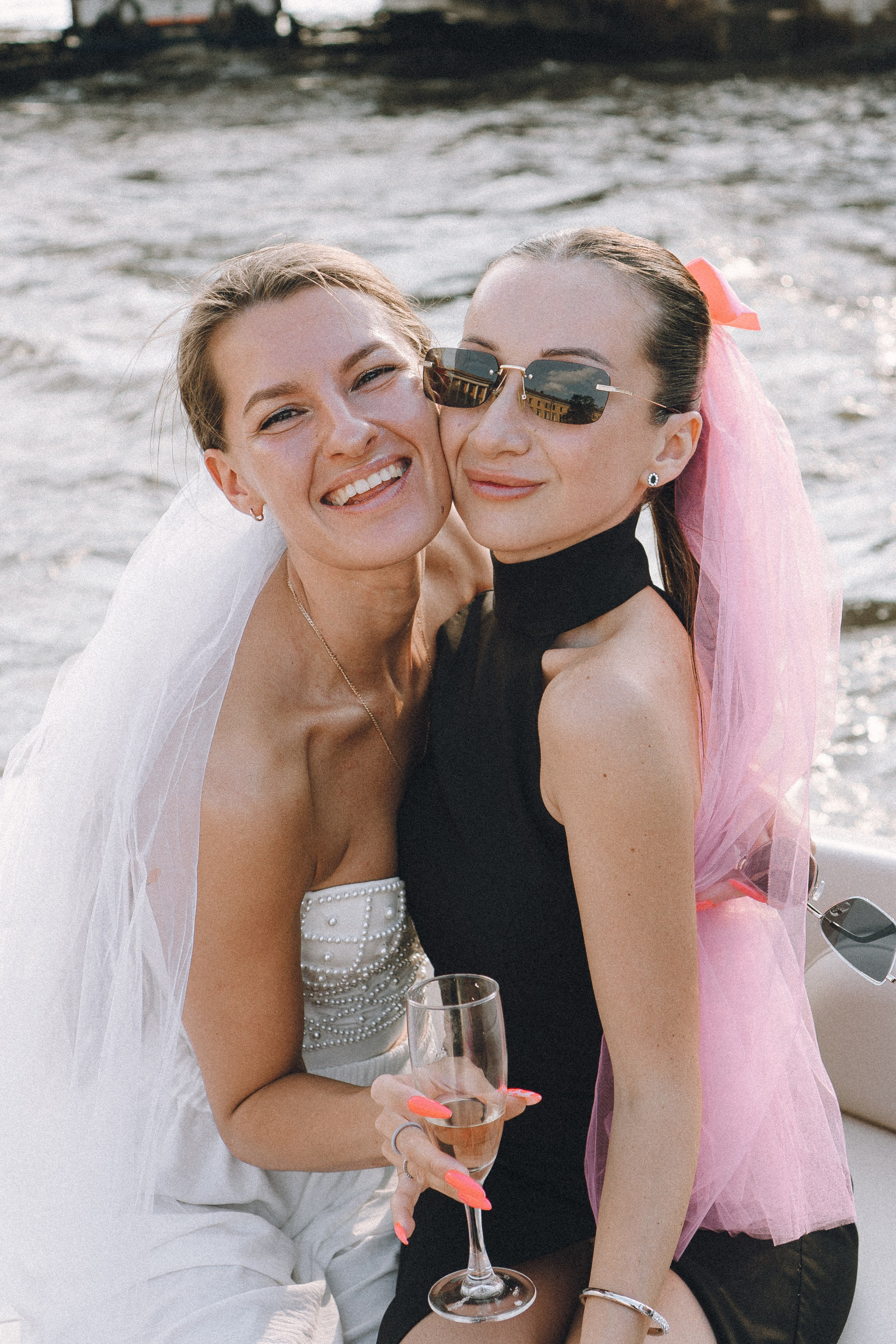 ДЕВИЧНИК НА КАТЕРЕ. Профессиональный фотограф, Санкт-Петербург — Виктория Богомолова