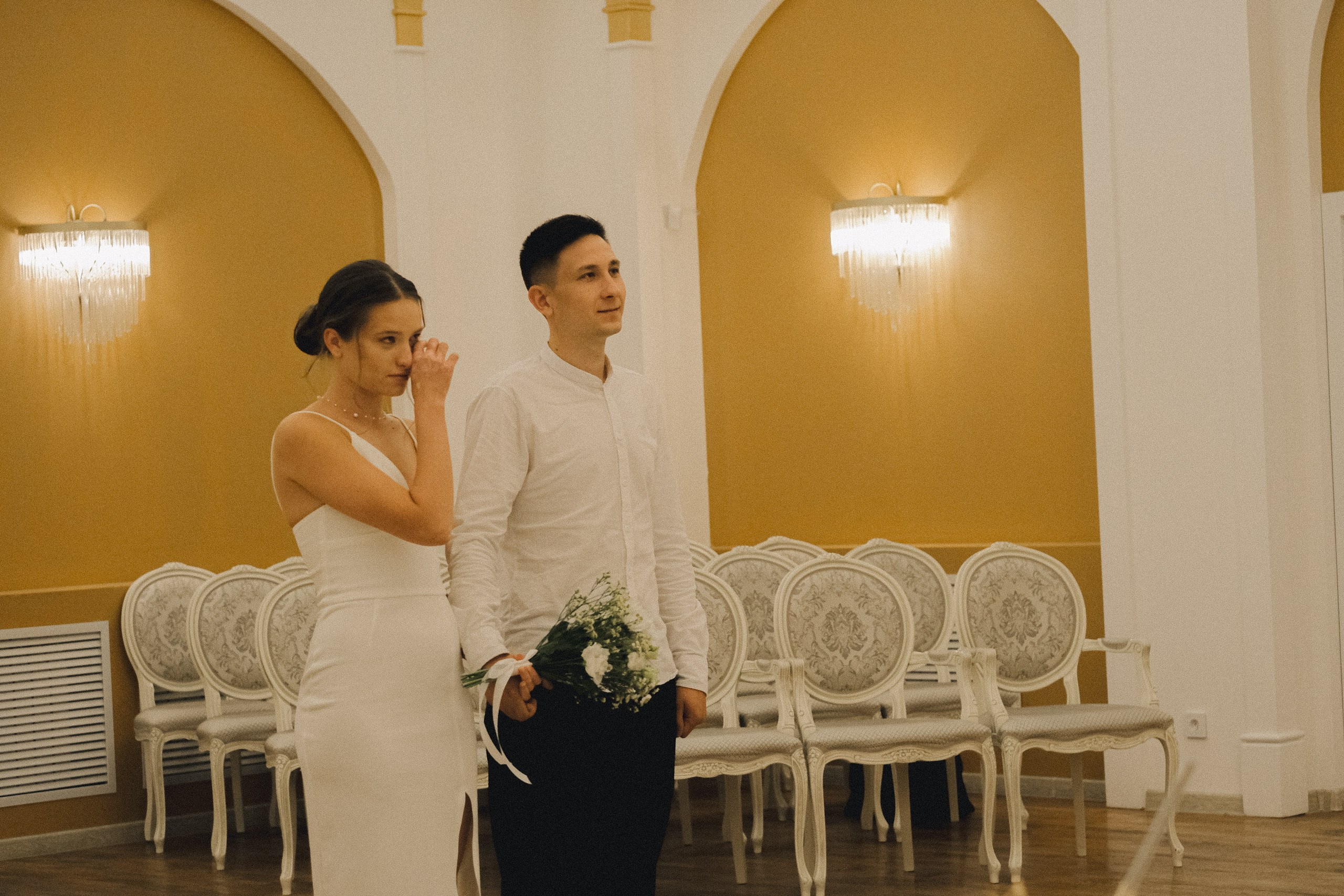 СВАДЕБНАЯ ФОТОСЕСИСИЯ В МЕТРО И ВОЗЛЕ ИСАКИЕВСКОГО СОБОРА В ДОЖДЬ. Профессиональный фотограф, Санкт-Петербург — Виктория Богомолова