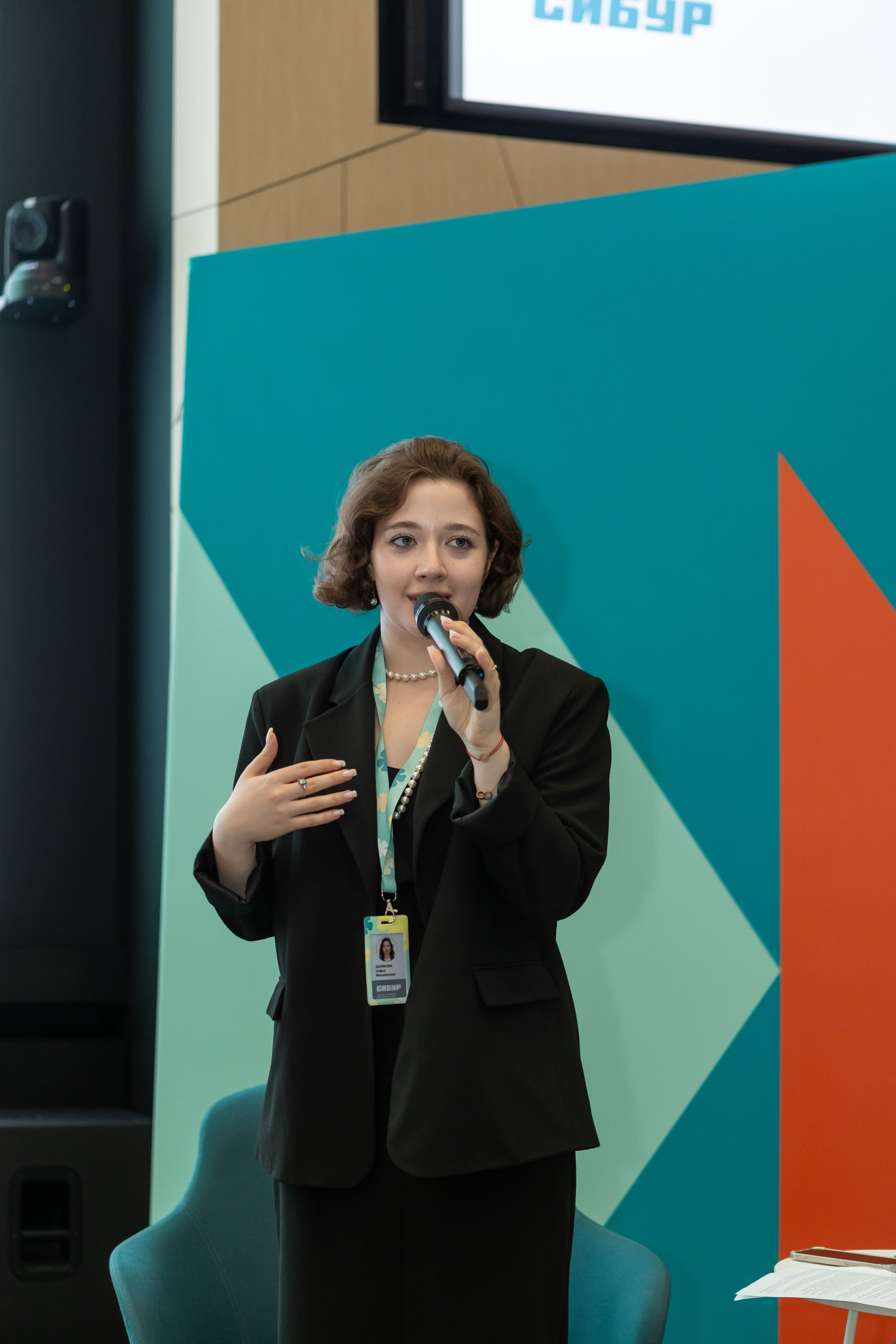 Гостевой визит в «зеленый» офис Сибур. Портретный творческий фотограф в Москве Надя Дудник