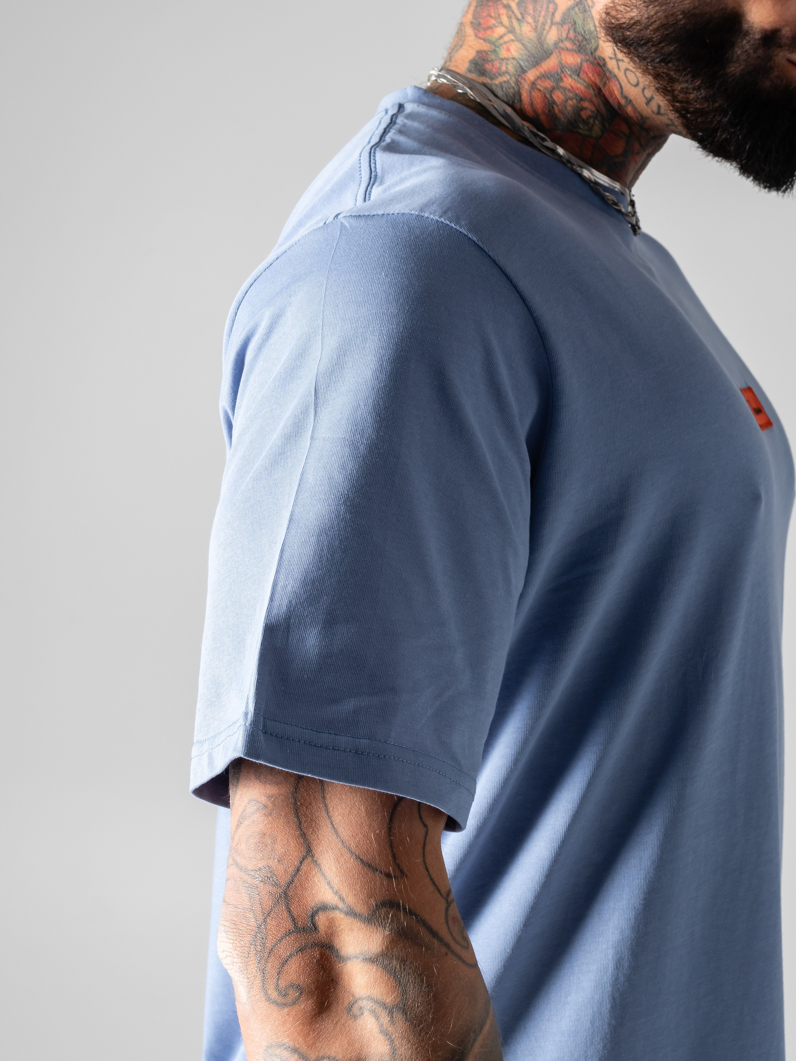 Мужская футболка. Фотограф в Краснодаре Арина Кудряшова