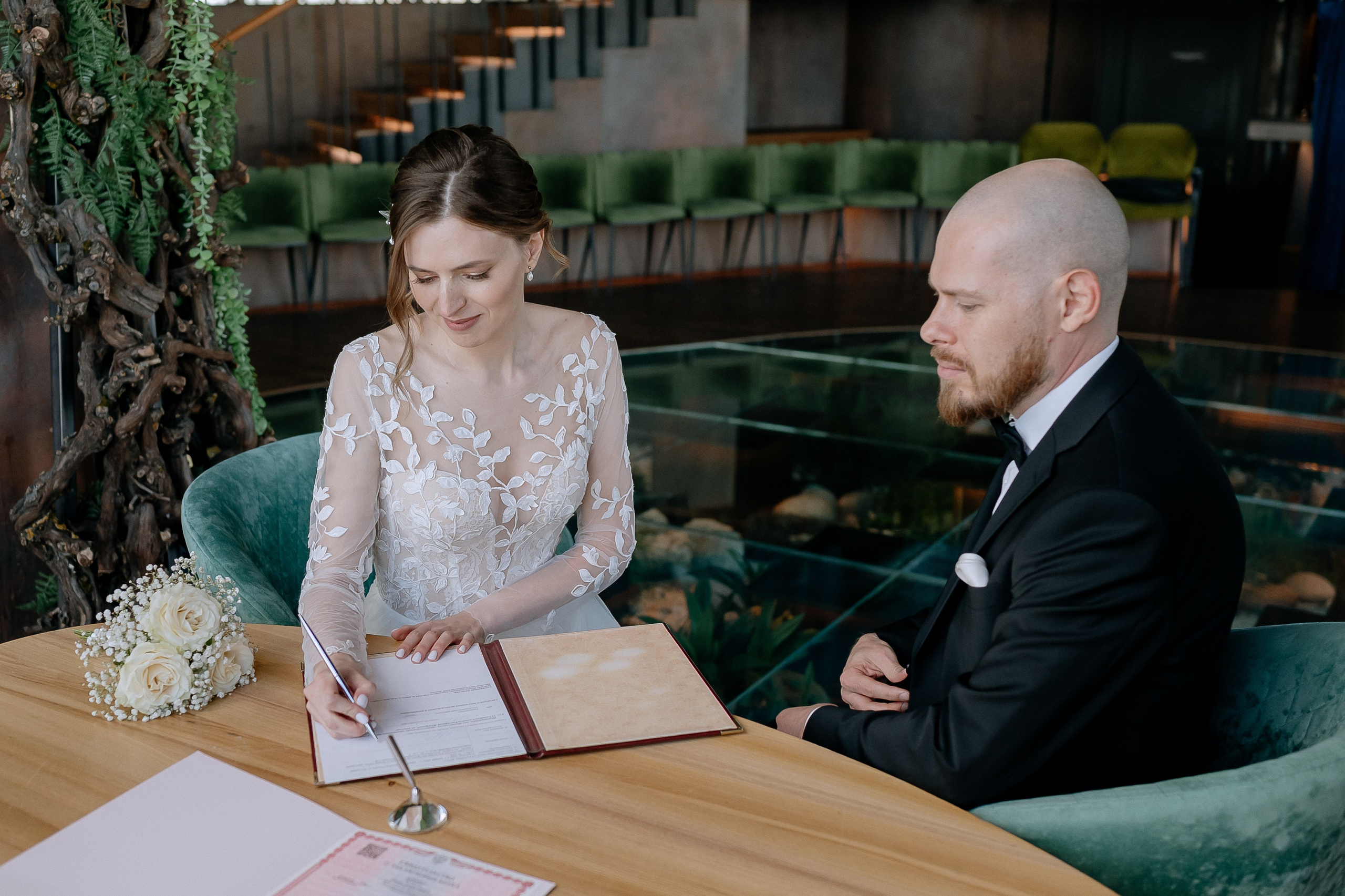 Свадебная регистрация брака Анны и Игоря в ресторане Birds