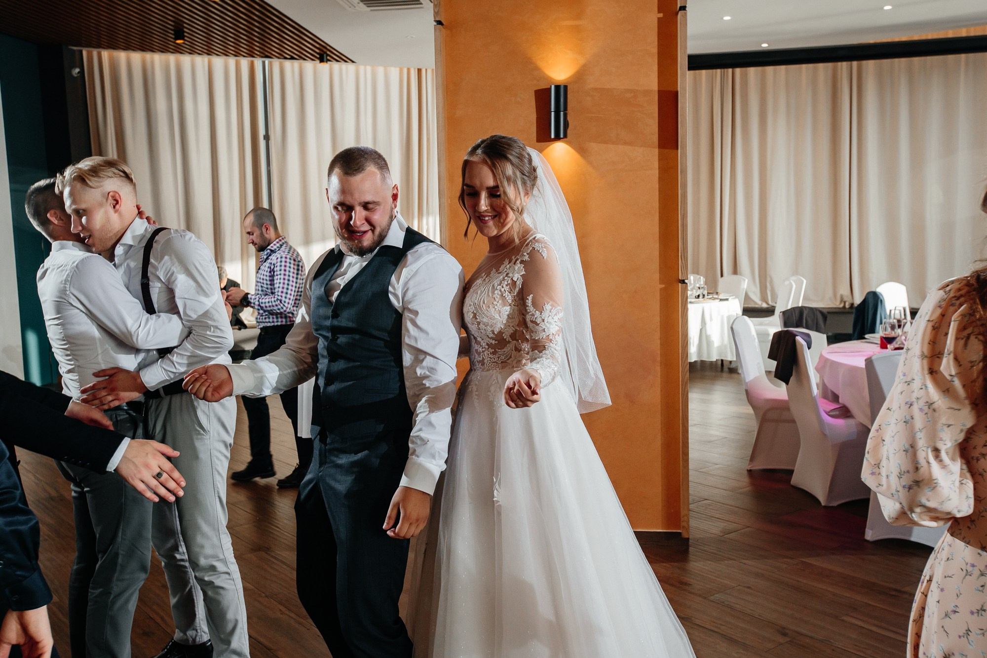 Свадебная съемка Архангельск Новотель. Свадебный фотограф в Архангельске и Северодвинске