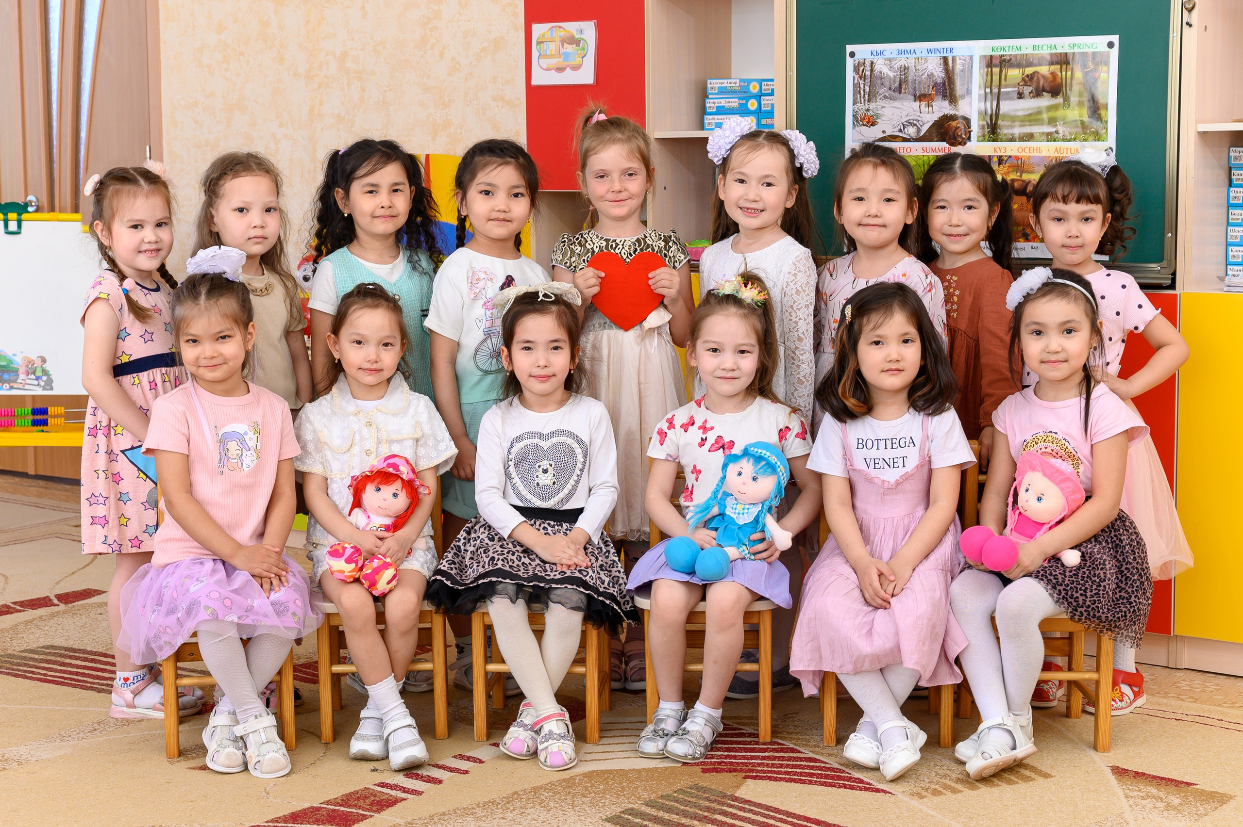 ФОТО ДС. Выпускные альбомы в г Абай. Выпускные альбомы детский сад и начальная школа в г. Абай и г. Караганде