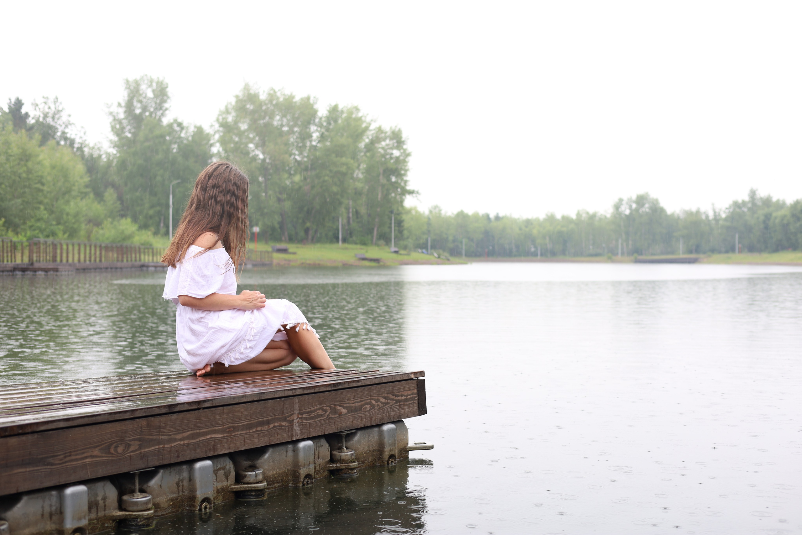 Дарья в дождь. Фотограф в Красноярске Никитина Мария