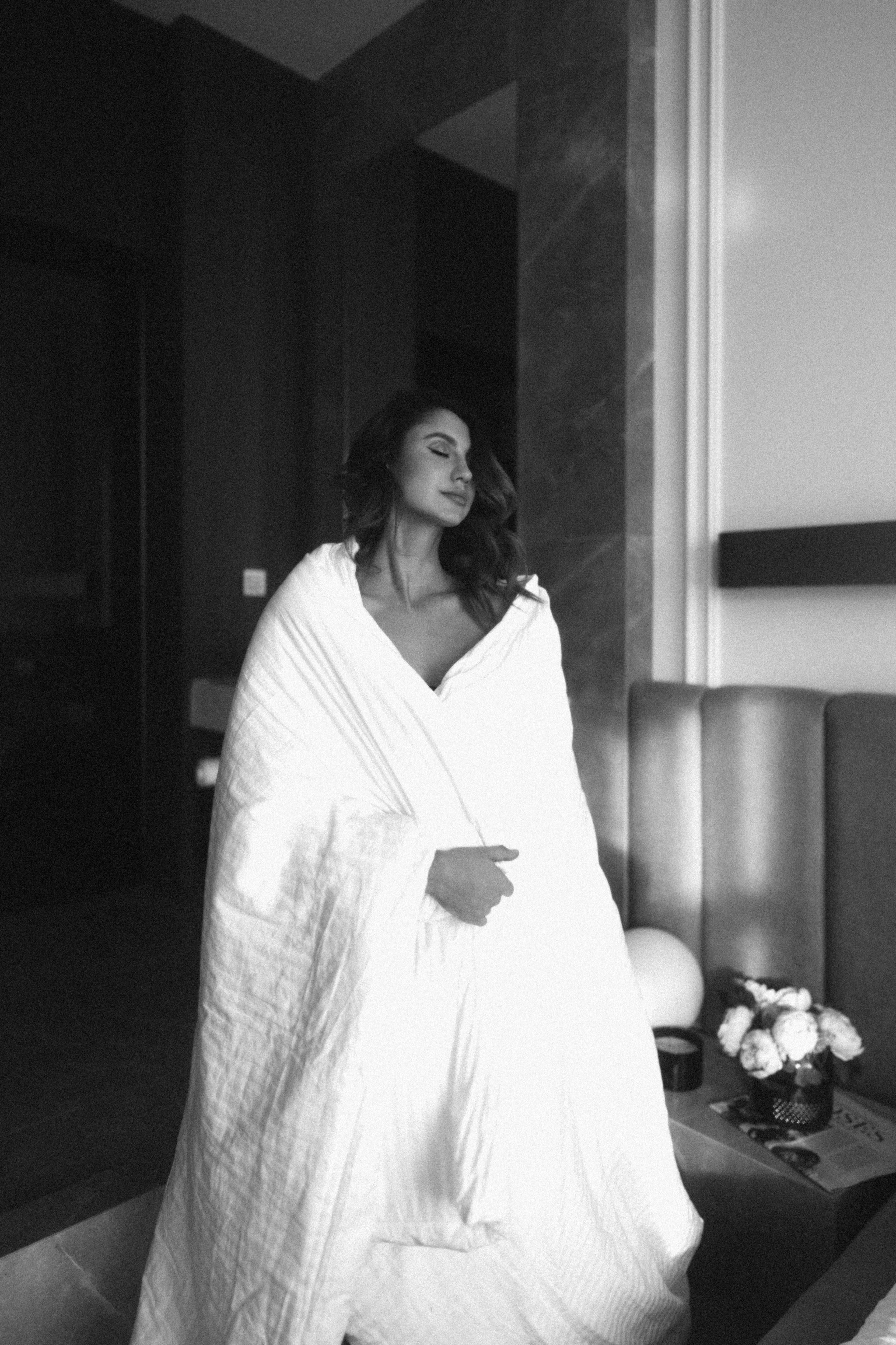 Фотосессия с Яной в апартаментах в Казани