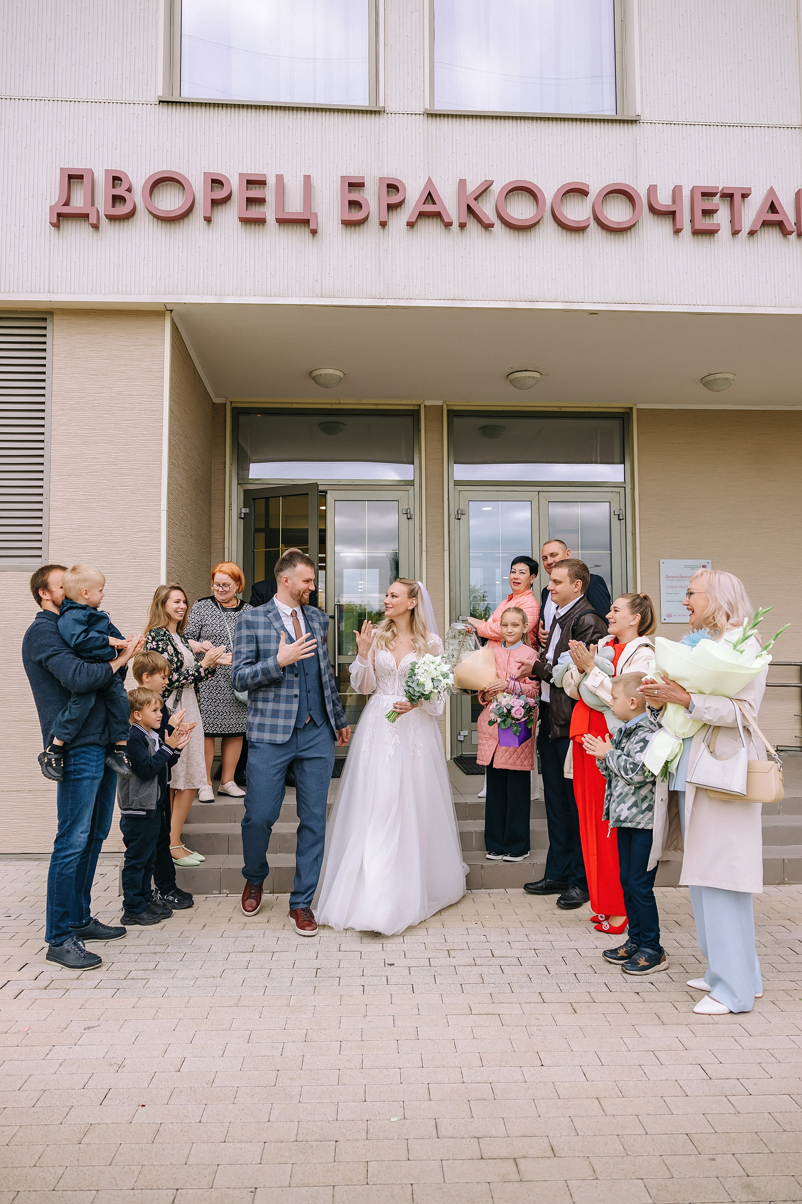 Чувства. Александр Антонов. Профессиональный свадебный, репортажный фотограф в Москве, Подольске. Фото+Видео на любой праздник