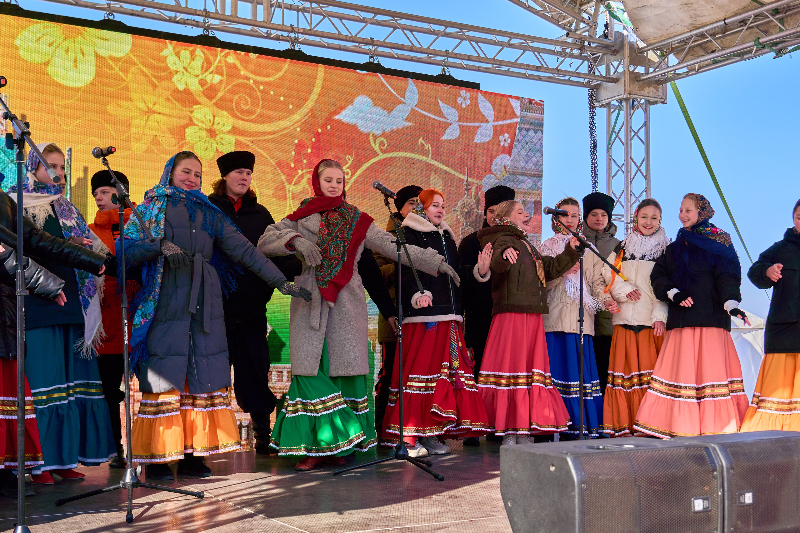 Масленица. Фотограф во Владивостоке