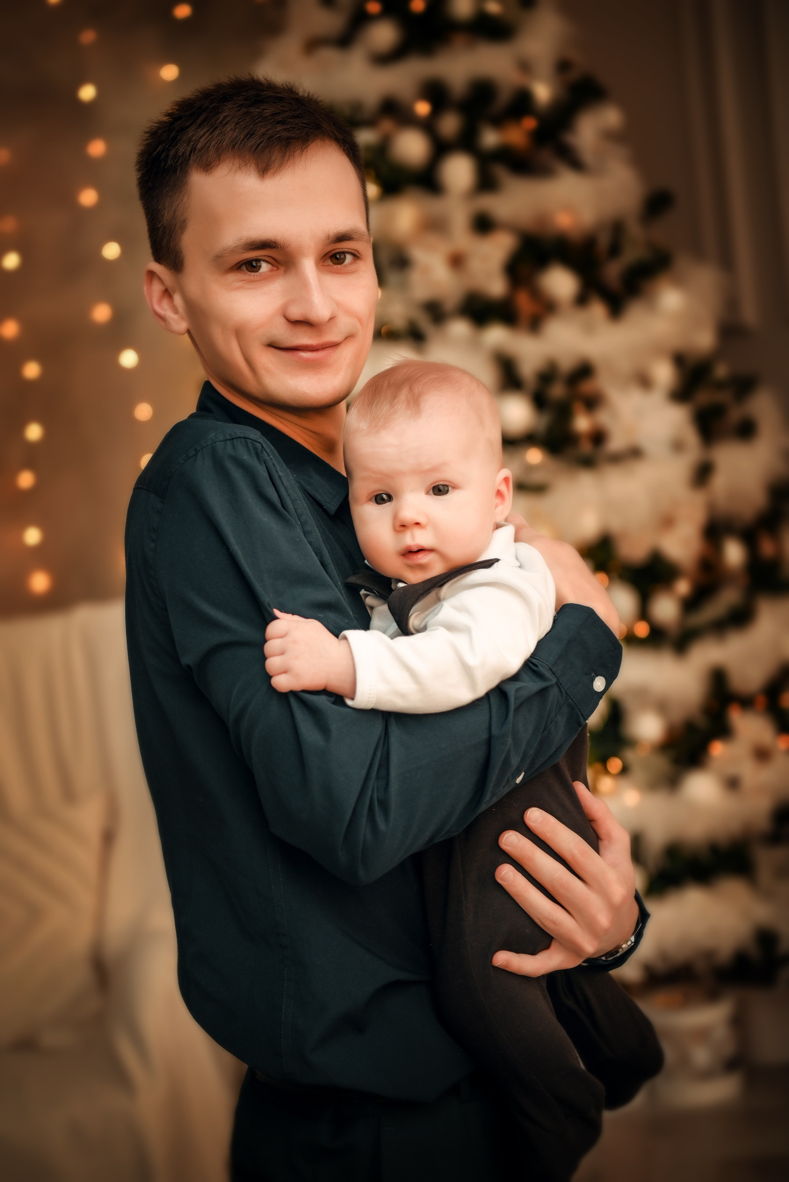 Новогодняя. Свадебный, семейный, детский, контент фотограф в Омске Максим Ильин