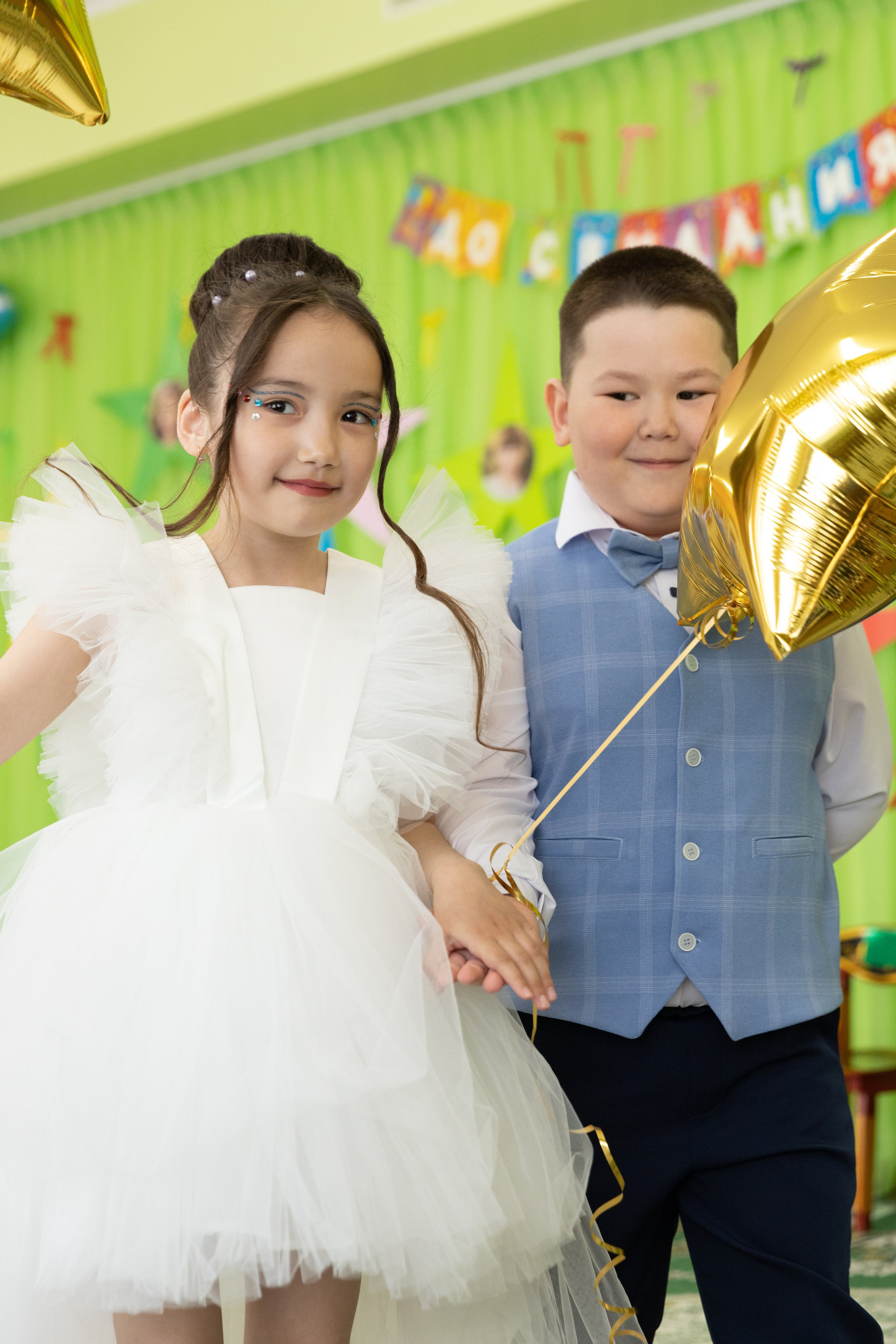 Утренники. Литовкина Анастасия фотограф, выпускные альбомы г. Мирный