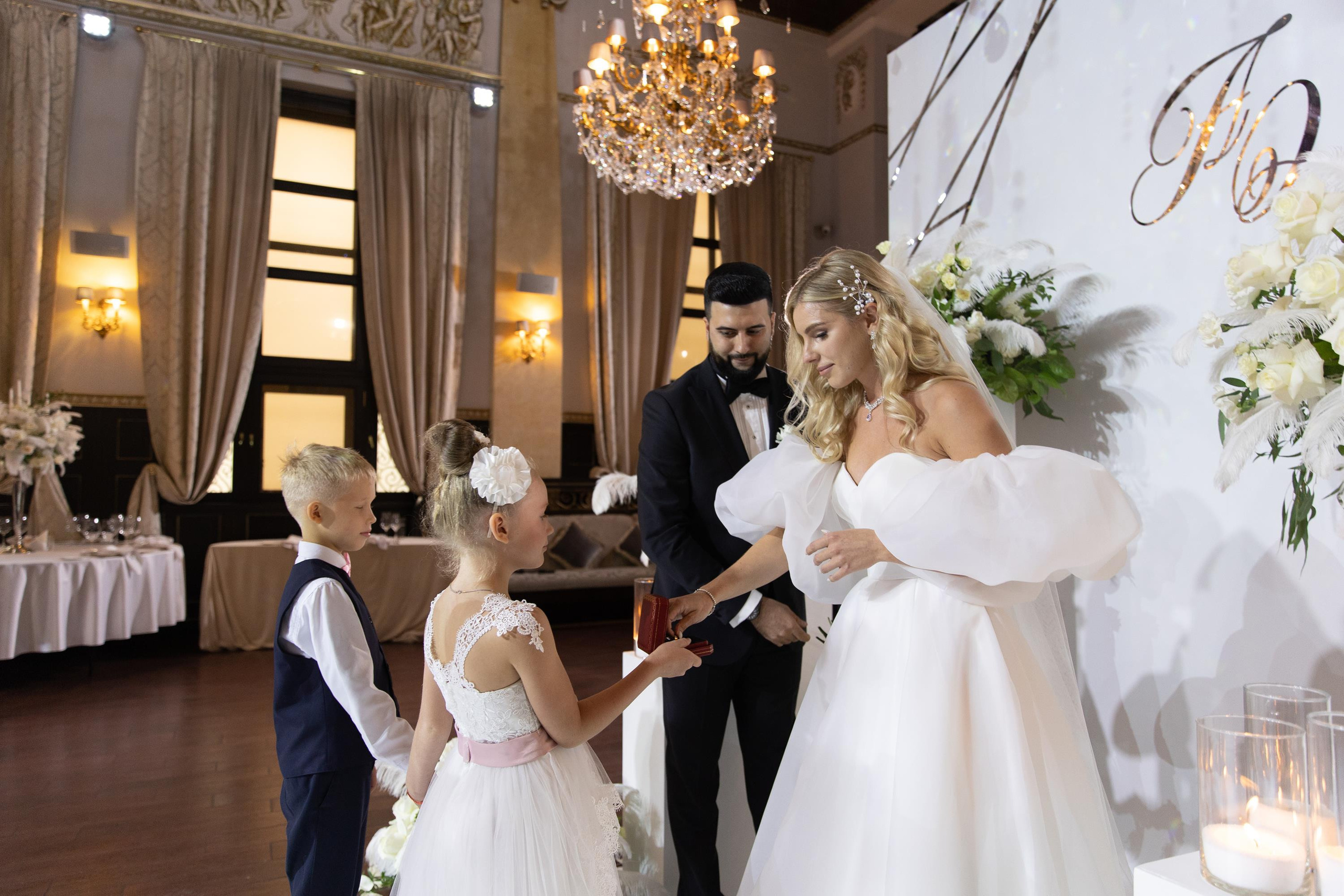 Арнольд и Оксана). Свадебный фотограф в Санкт-Петербурге Рябикин Александр , занимаюсь св