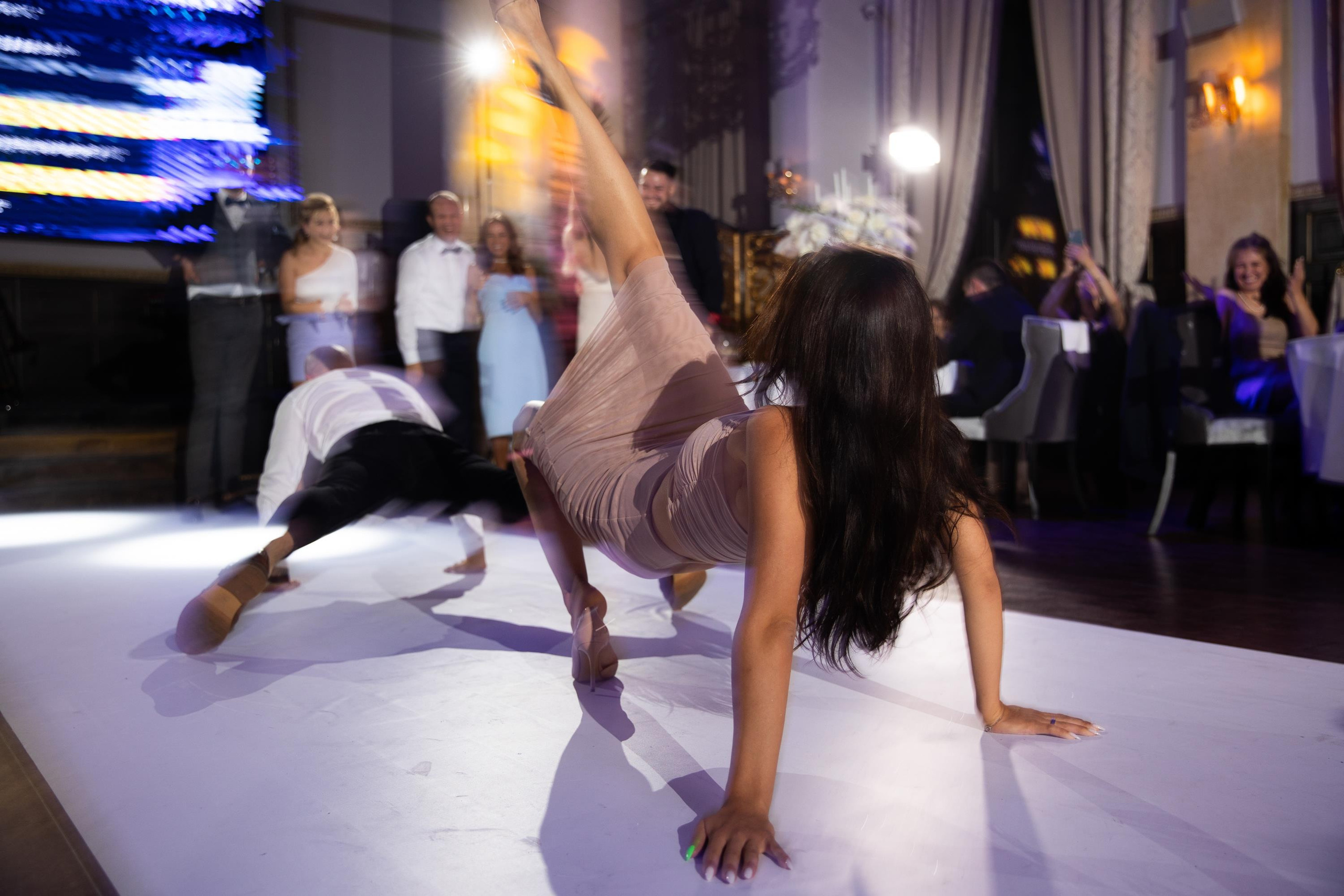 Арнольд и Оксана). Свадебный фотограф в Санкт-Петербурге Рябикин Александр , занимаюсь св