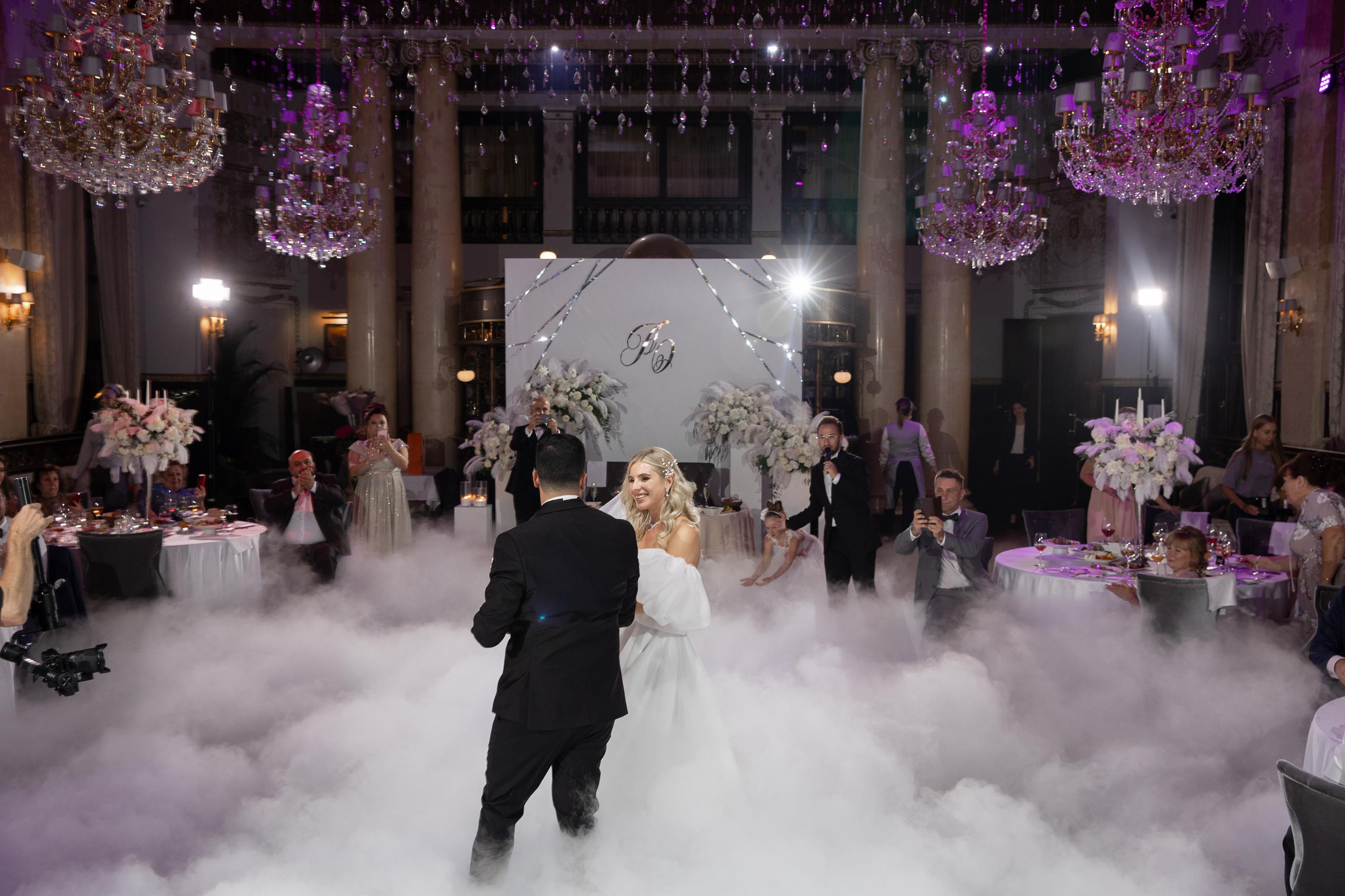Арнольд и Оксана). Свадебный фотограф в Санкт-Петербурге Рябикин Александр , занимаюсь св