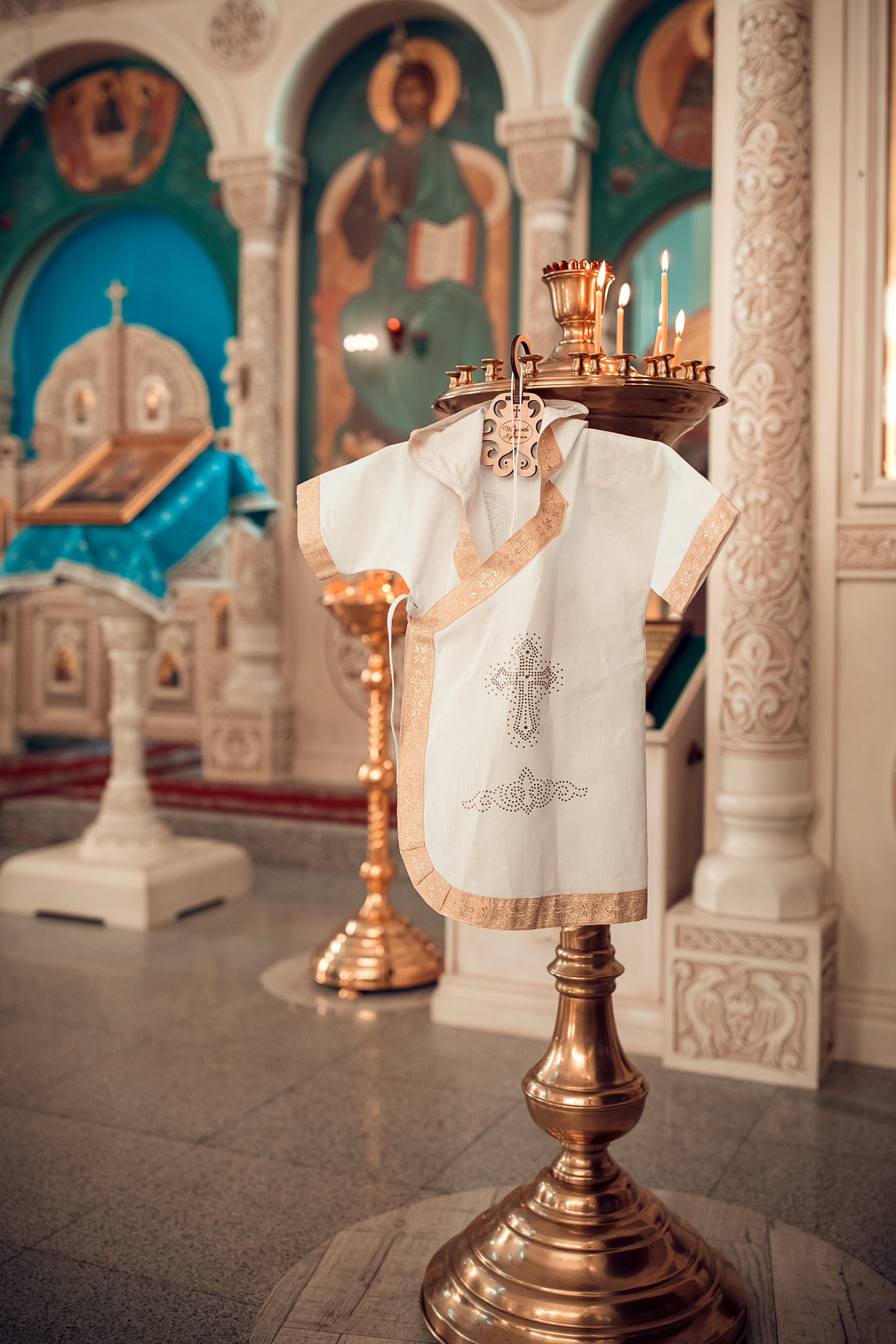 Съемки в храме. Семейный и церковный фотограф в Нефтеюганске