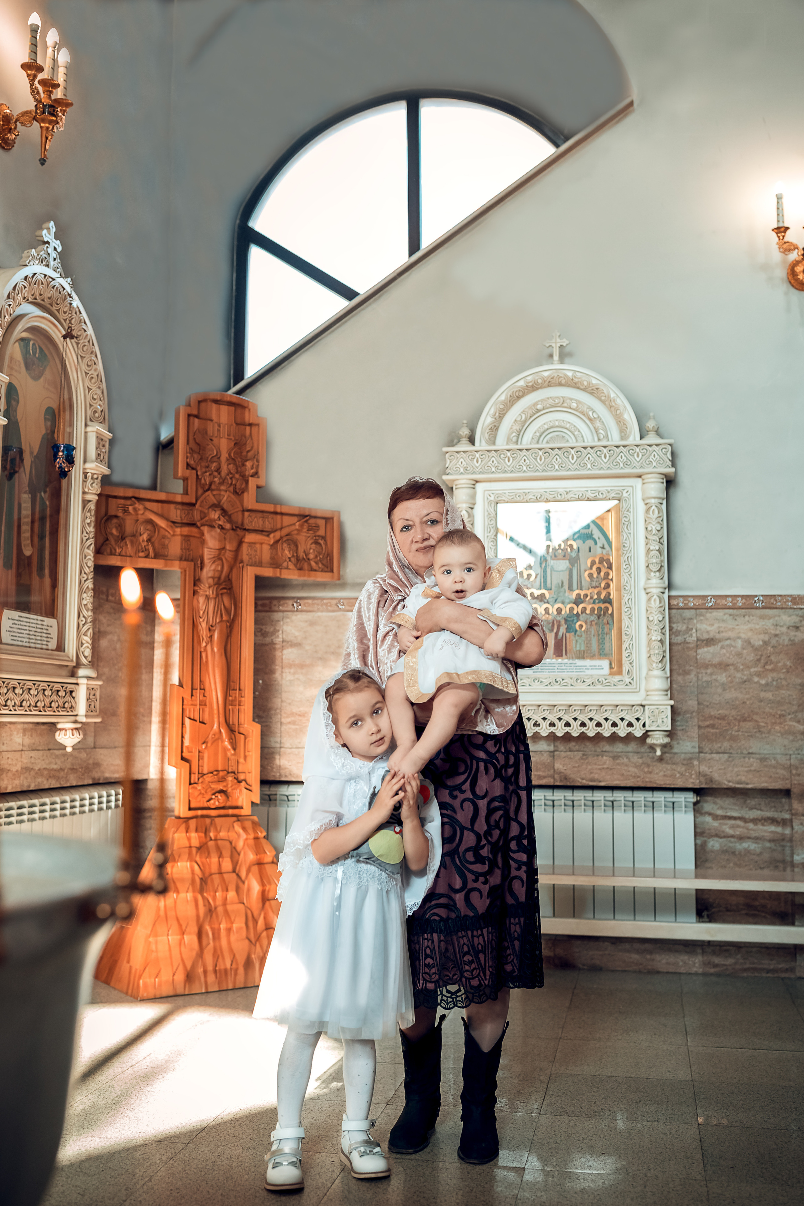 Съемки в храме. Семейный и церковный фотограф в Нефтеюганске