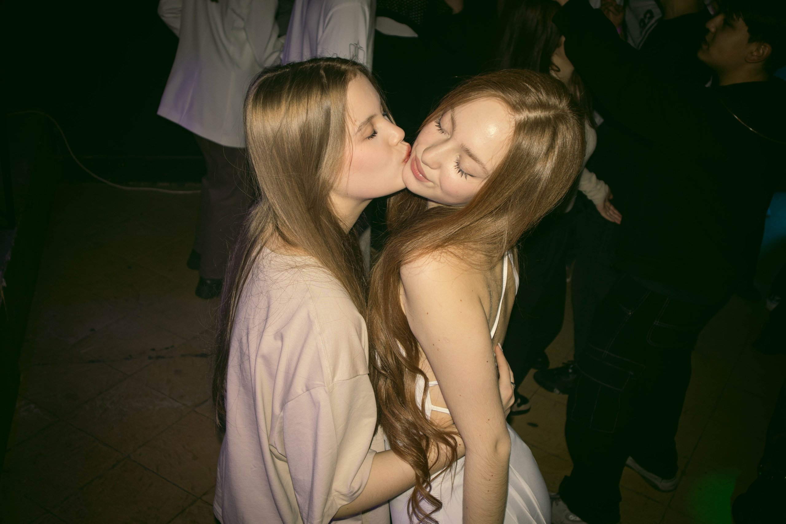 MOSHPIT. Фотограф и видеограф в Бугульме Аня Трутнева