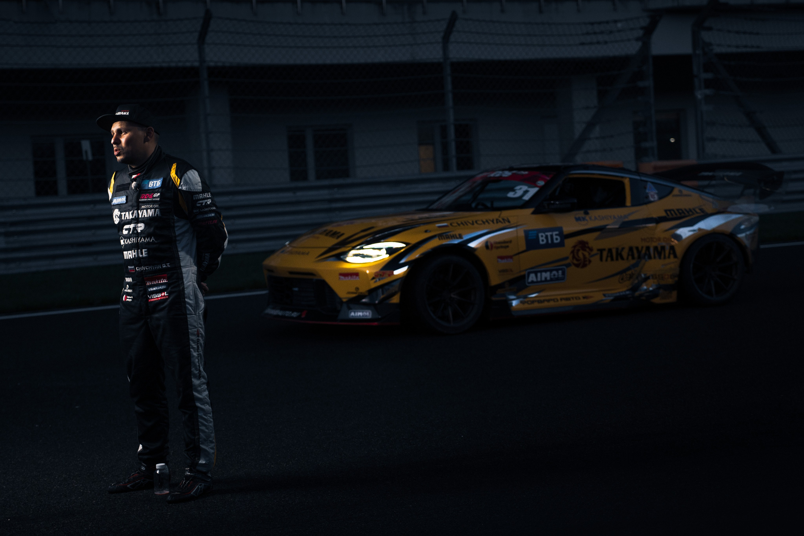 Автомобильный фотограф в Москве Иван Петушков