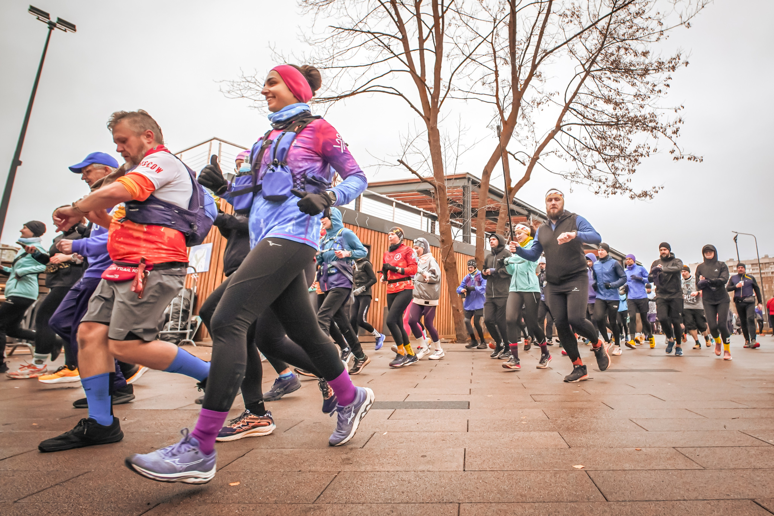 #марафонудома #яuzarun 2024 2-я петля, группа 6:30. Роман Капилюшов. Бег. Фото. Видео. г. Люберцы