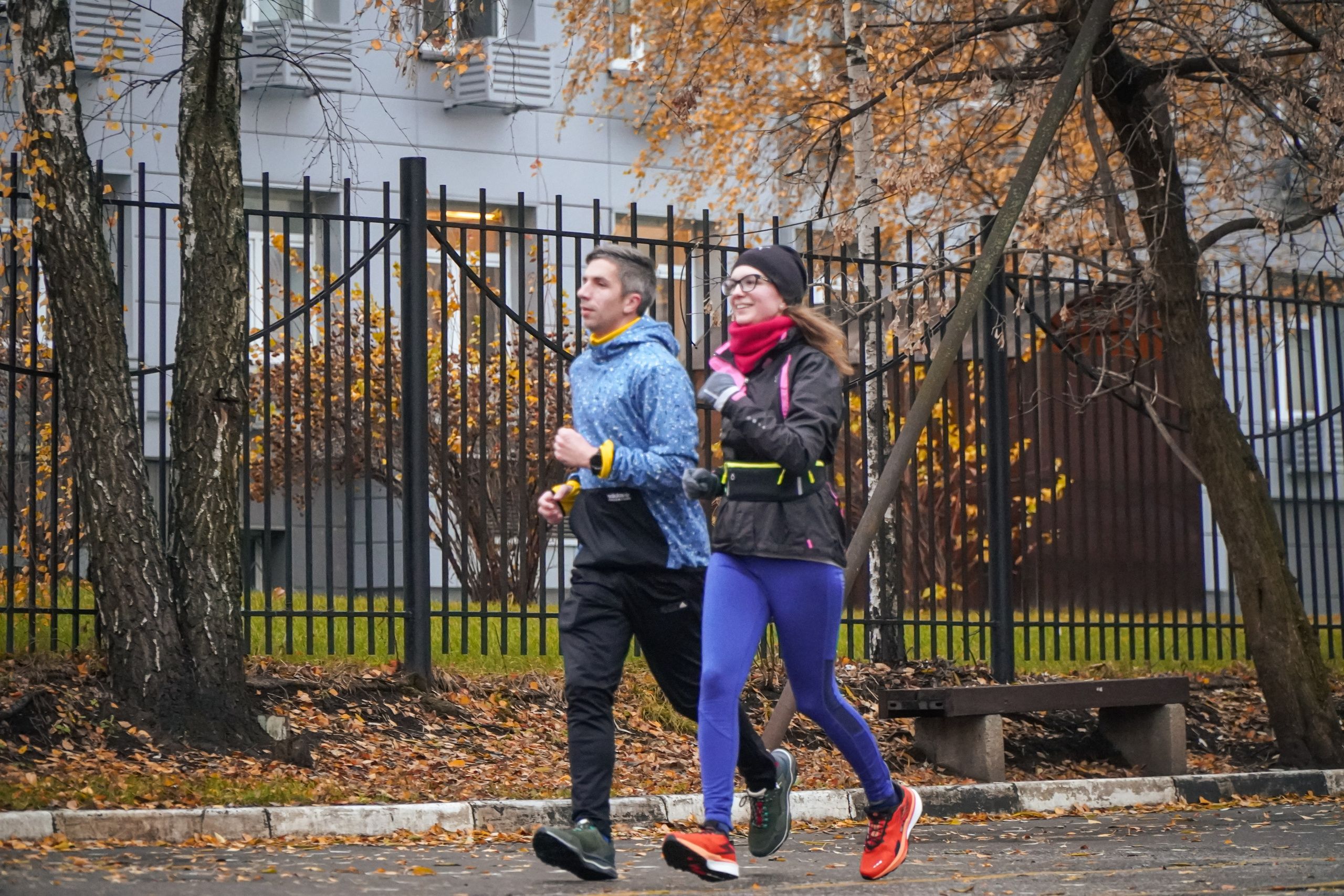 5 вёрст Реутов 16.11.2024. Роман Капилюшов. Бег. Фото. Видео. г. Люберцы