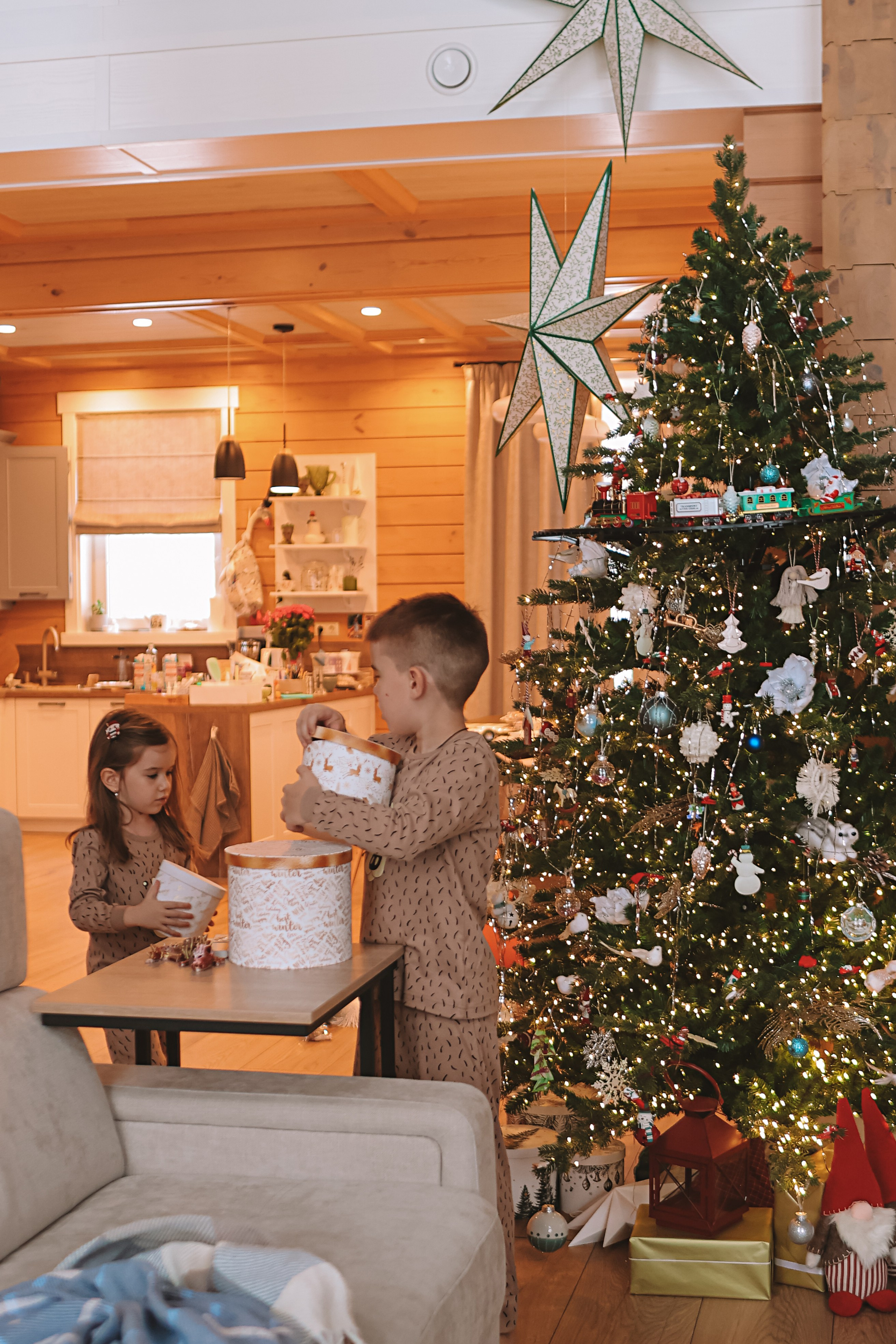 Новогодние традиции. Семейный фотограф Тюмень, фотограф на роды Салмина Мария