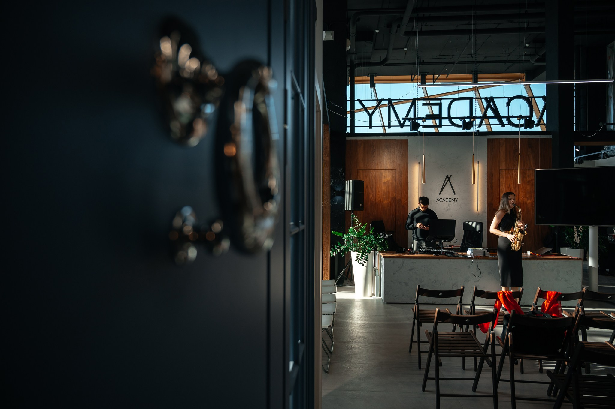 Выступление дизайнера в Academy. Свадебный и семейный фотограф из Санкт-Петербурга Климов Анатолий