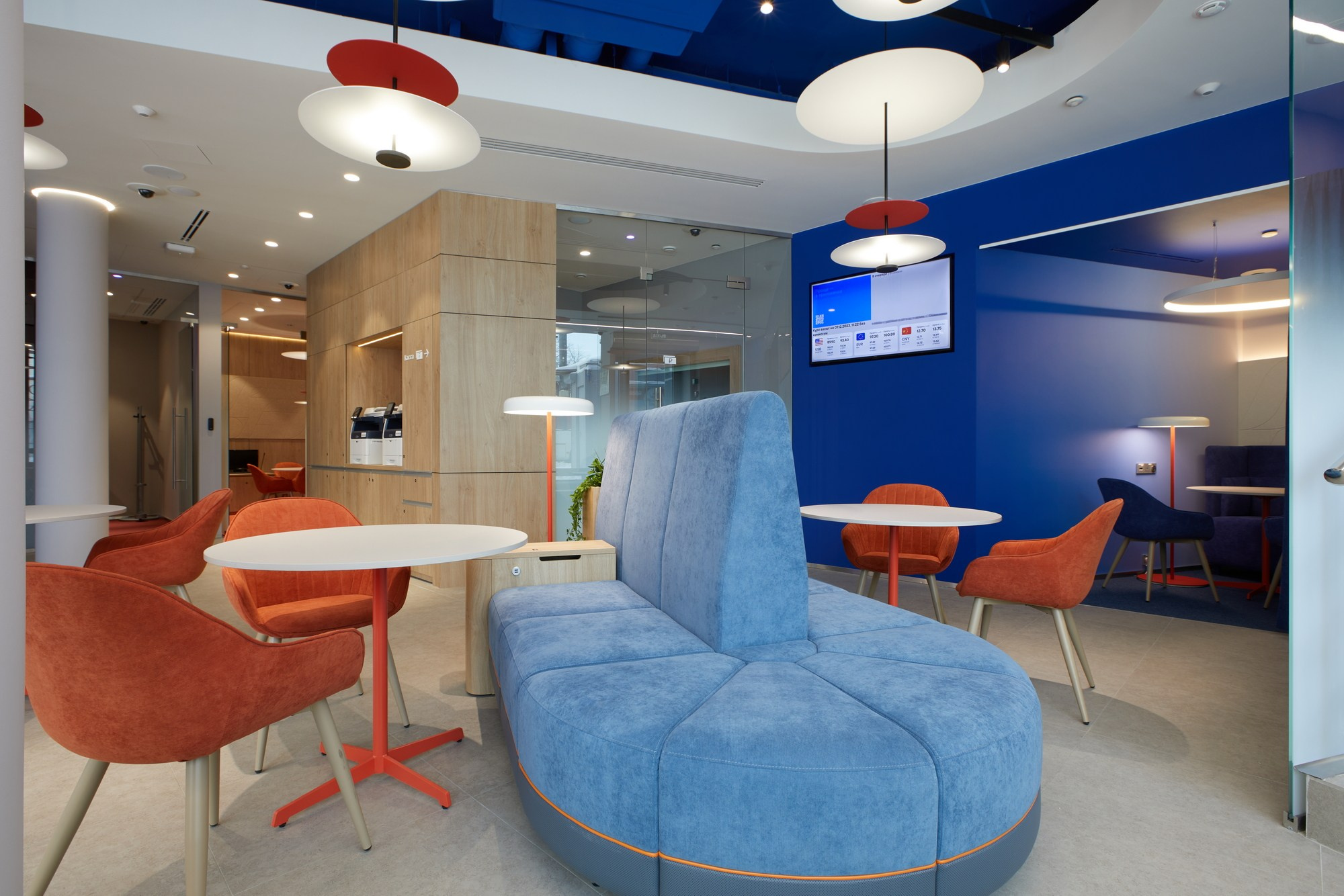 Офис «Газпромбанк». Профессиональная фотосъемка для бизнеса и личного бренда в Москве