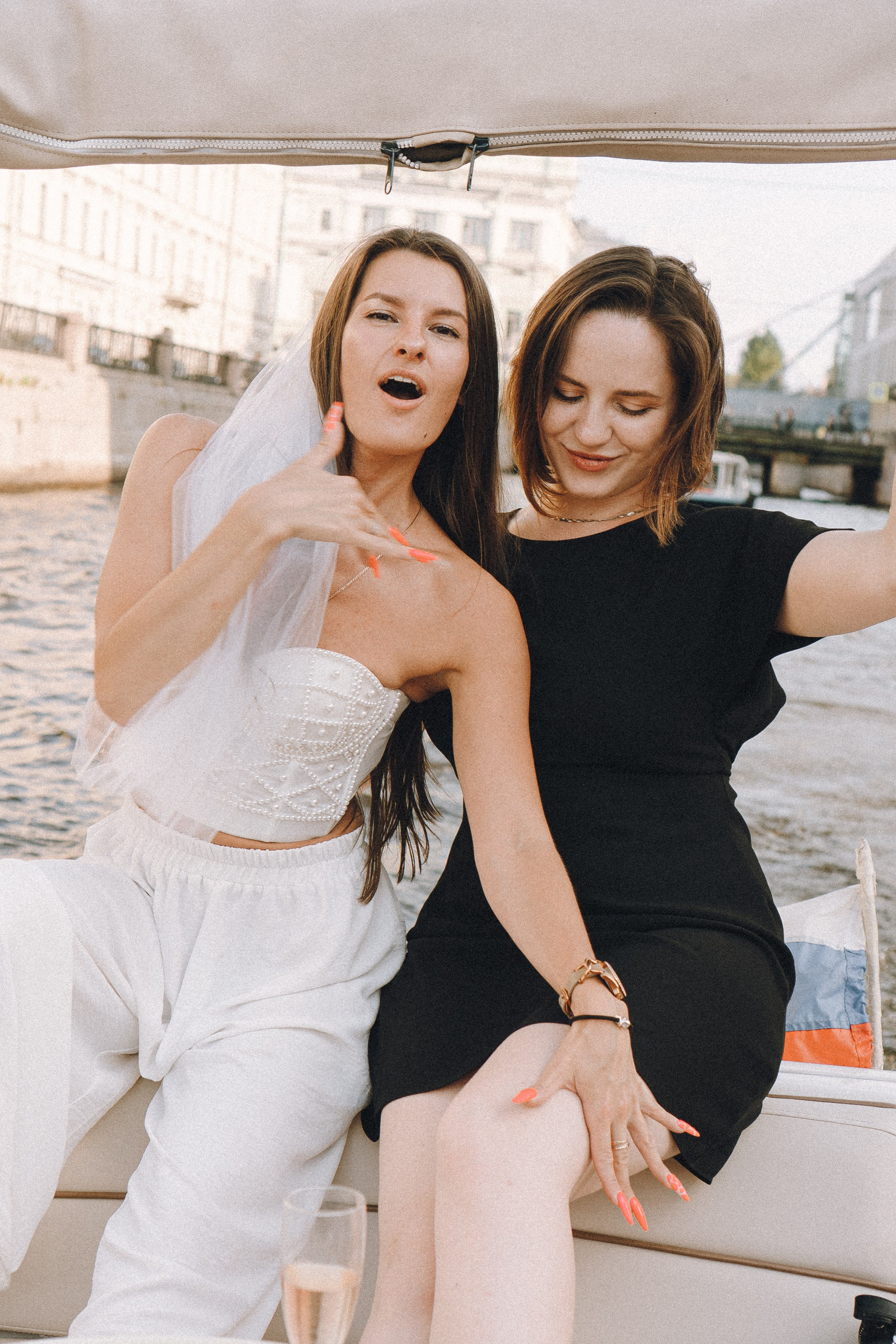 ДЕВИЧНИК НА КАТЕРЕ. Профессиональный фотограф, Санкт-Петербург — Виктория Богомолова