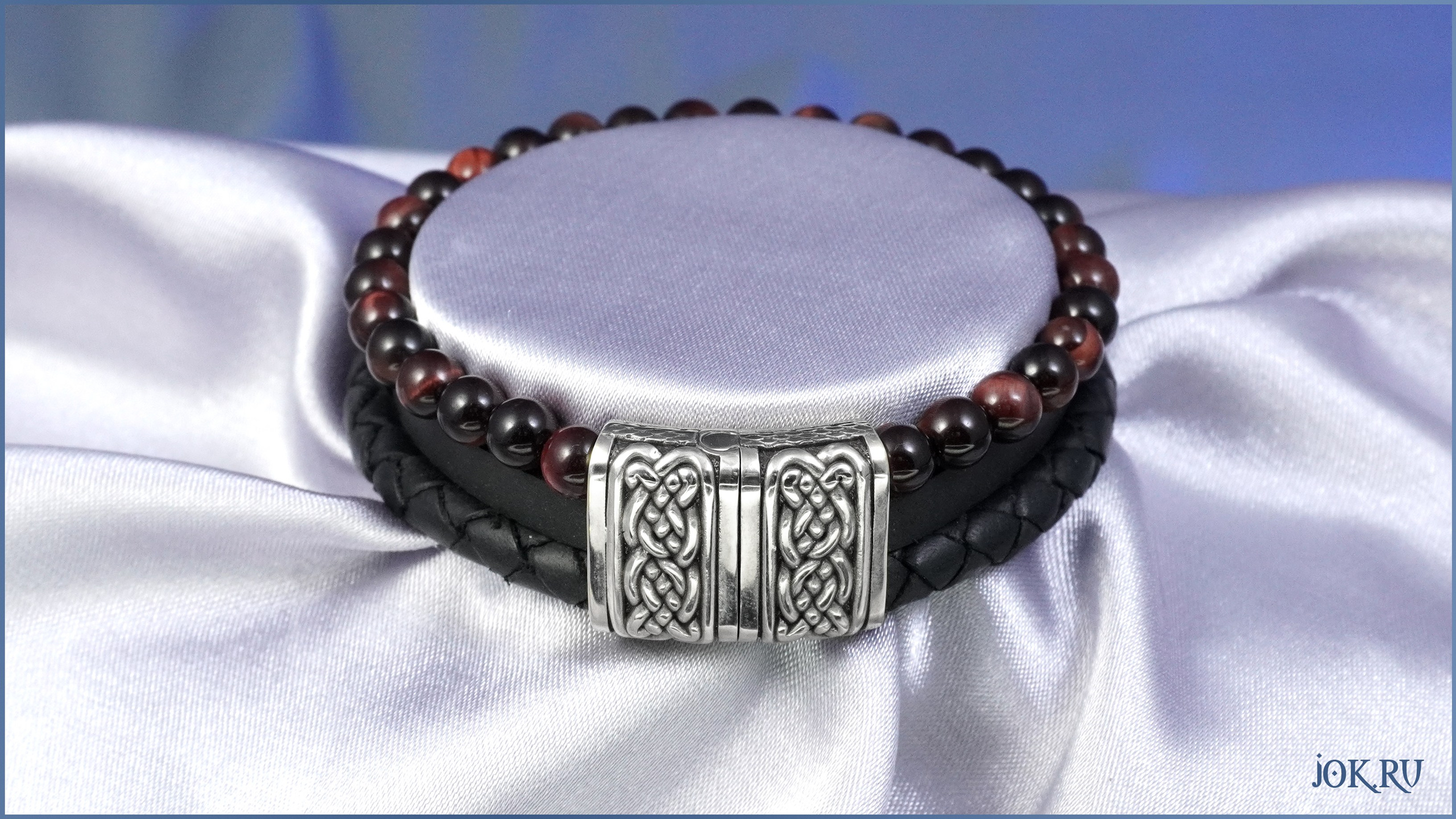 Премиальное украшение: кожаный браслет с бусами из натурального камня в Joker-Studio