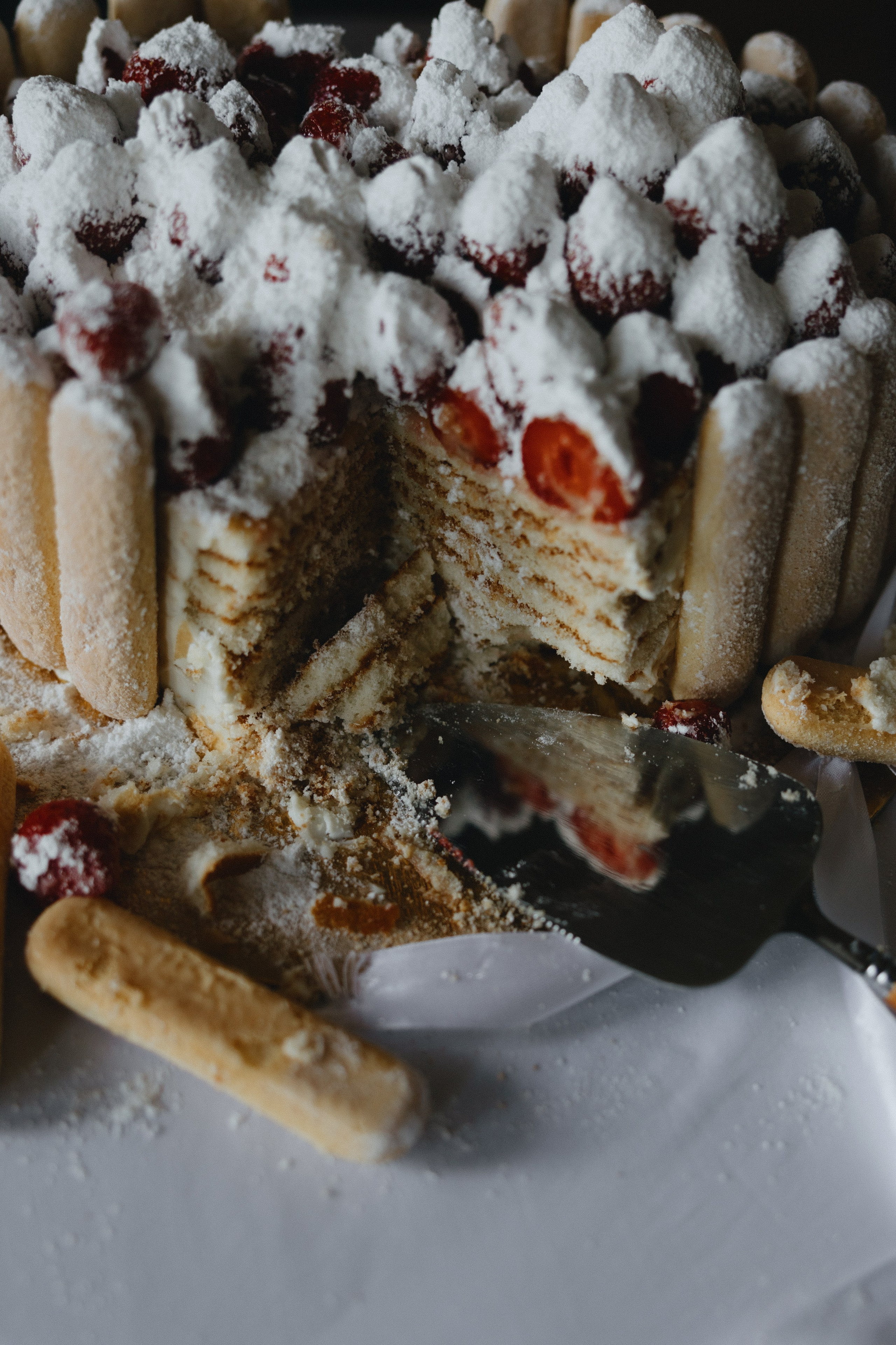 При свечах / 2025. Фотограф СПб