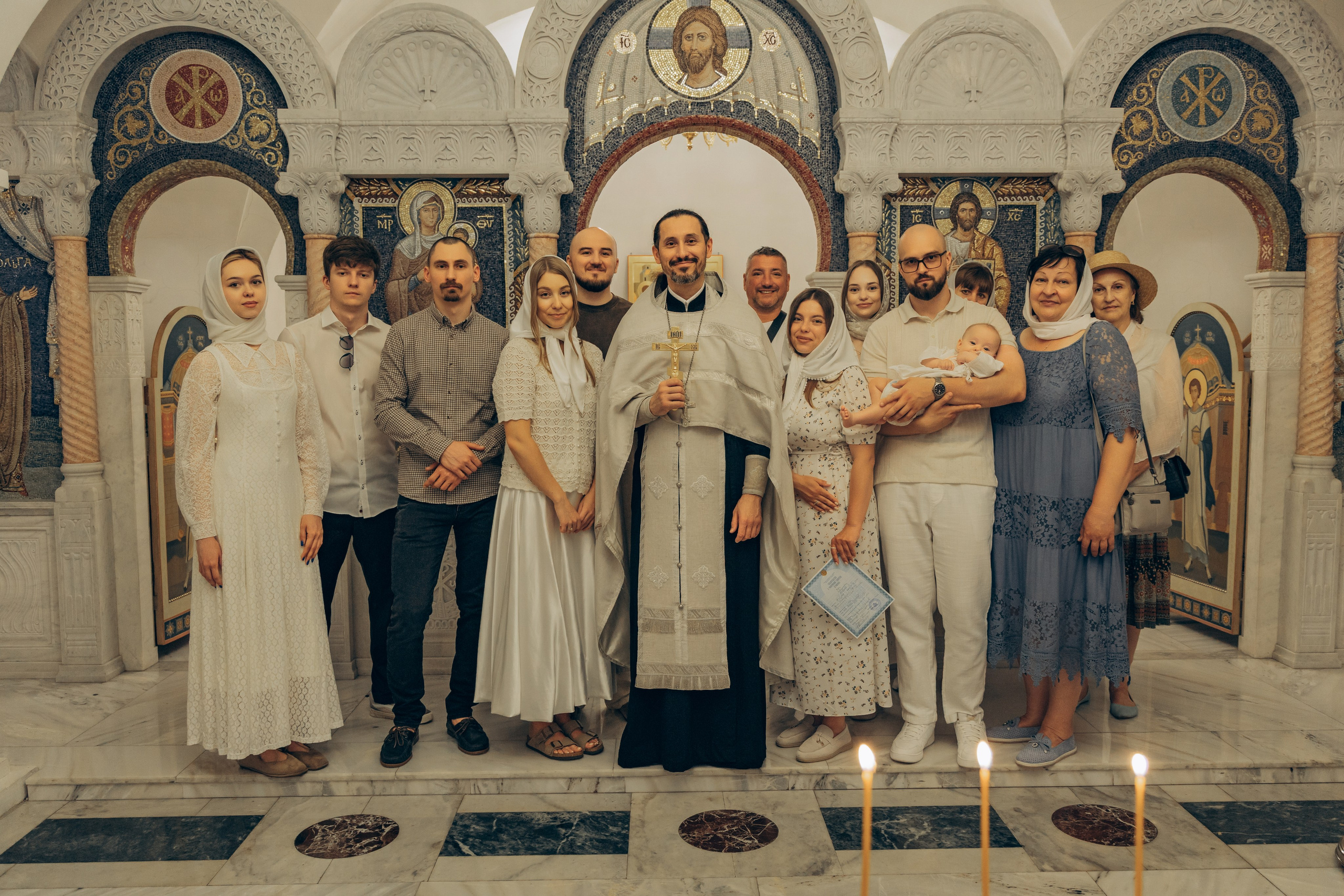 Таинство Крещения. Фотослужба «Малютка» в Наро-Фоминском перинатальном центре — сохраняем главные мгновения семьи и создаём премиальные фотокниги