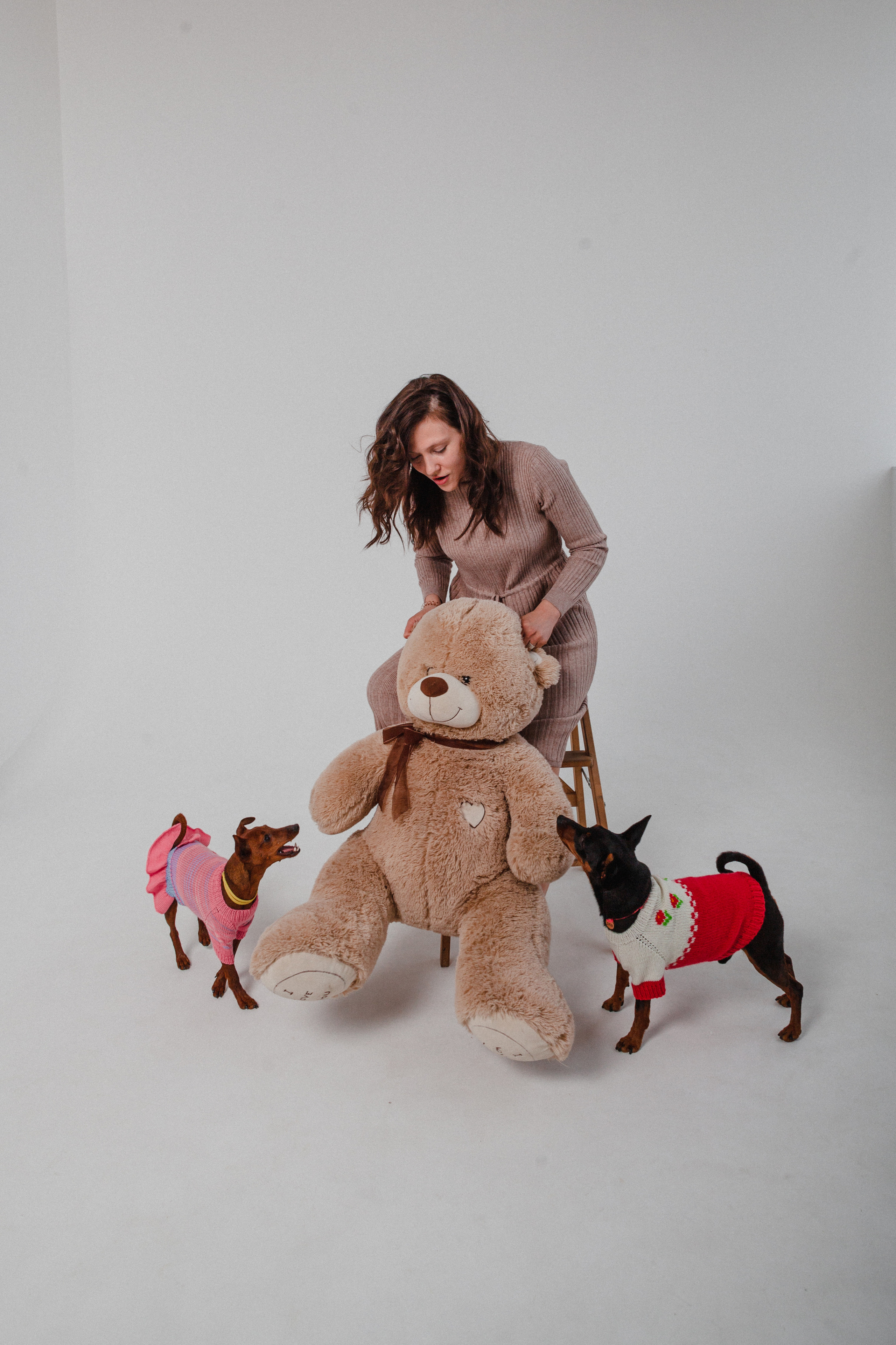 Александра и пинчеры Майя и Джой. Фотограф-анималист Татьяна Степанова