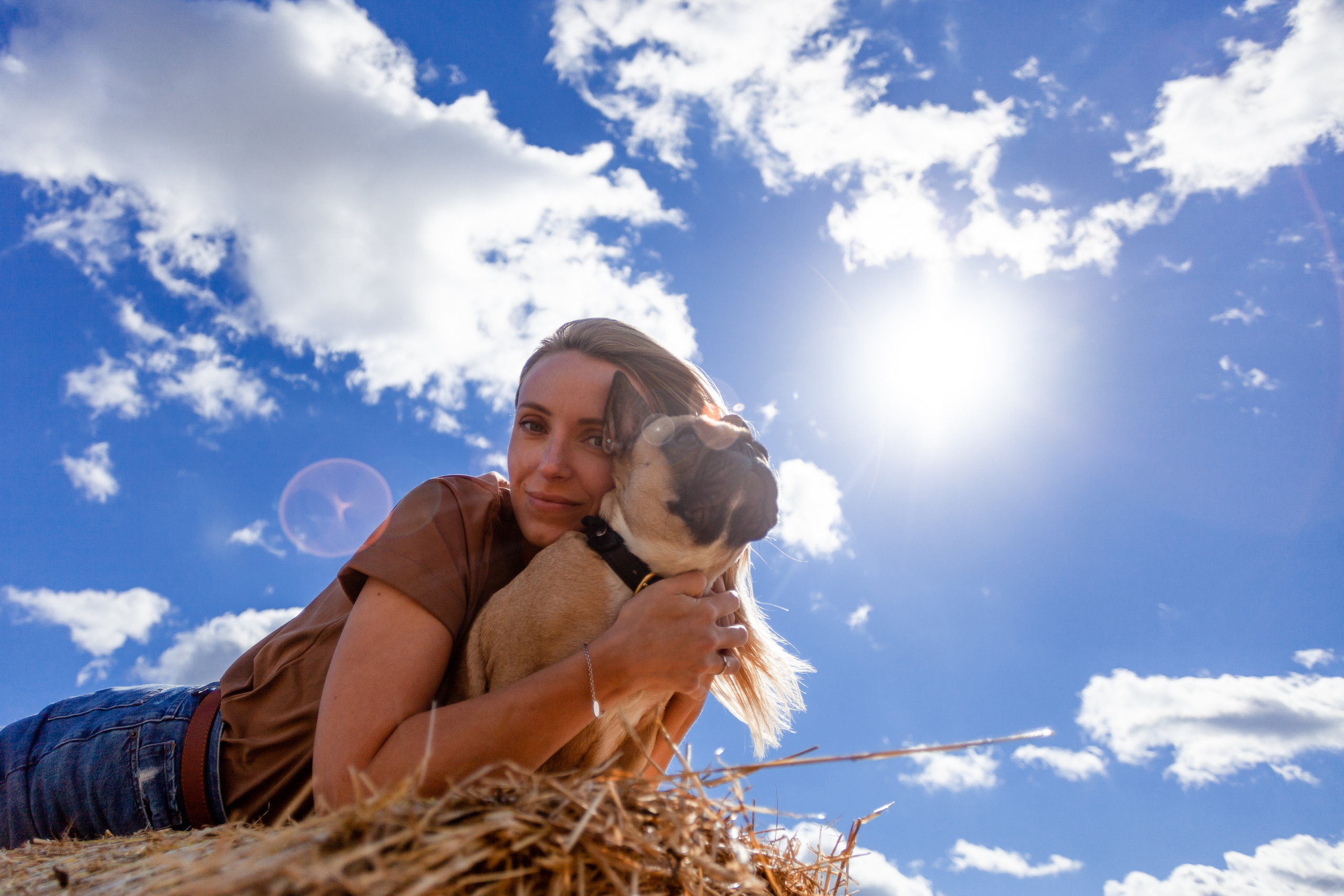 Коломна, стога и подсолнухи. Фотограф-анималист Татьяна Степанова