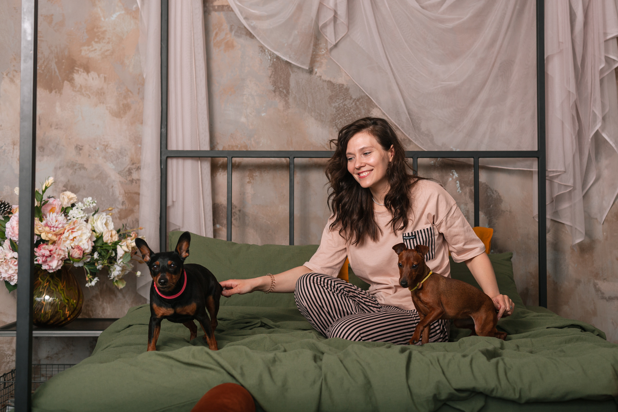 Александра и пинчеры Майя и Джой. Фотограф-анималист Татьяна Степанова