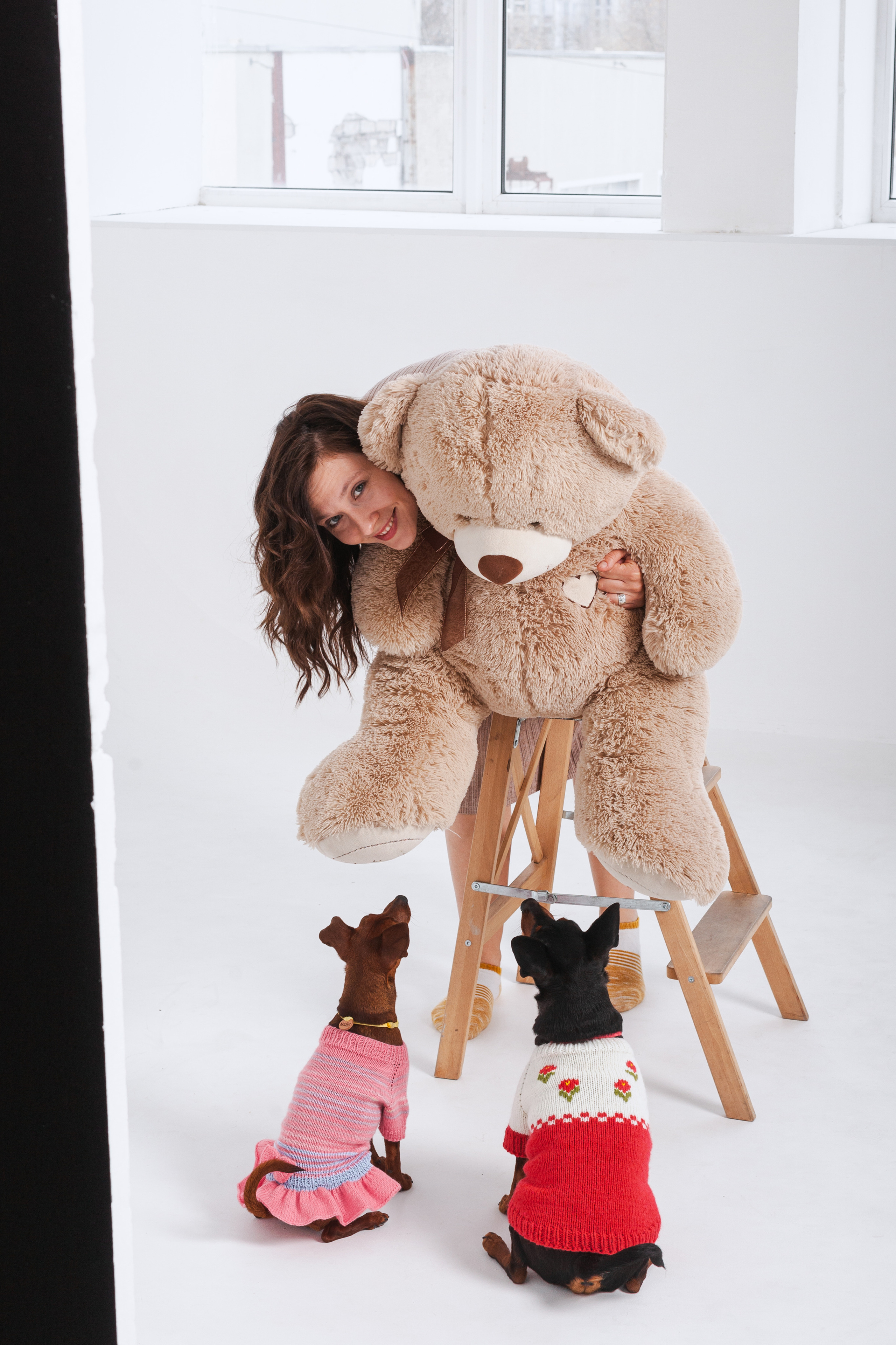 Александра и пинчеры Майя и Джой. Фотограф-анималист Татьяна Степанова