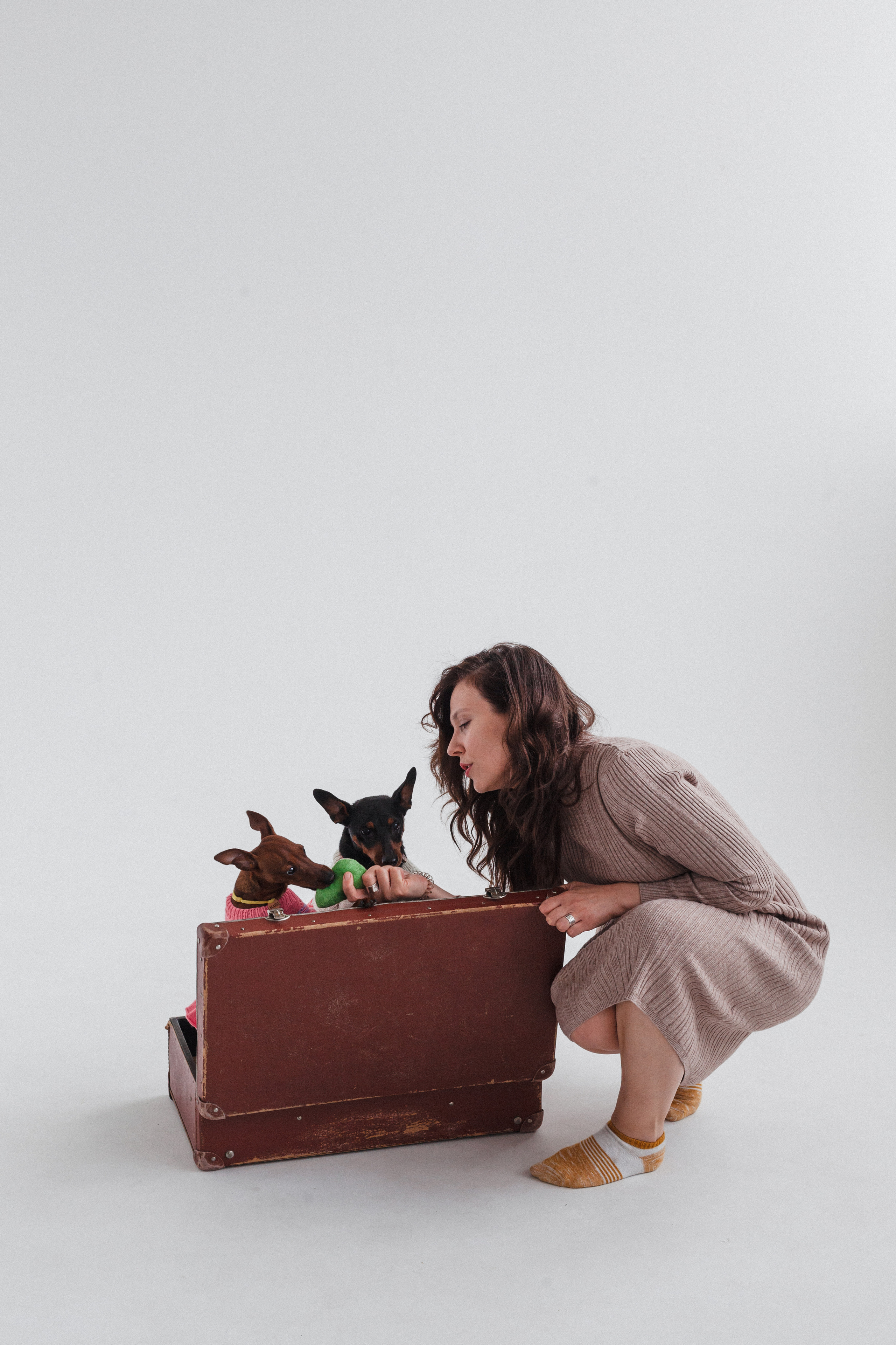 Александра и пинчеры Майя и Джой. Фотограф-анималист Татьяна Степанова