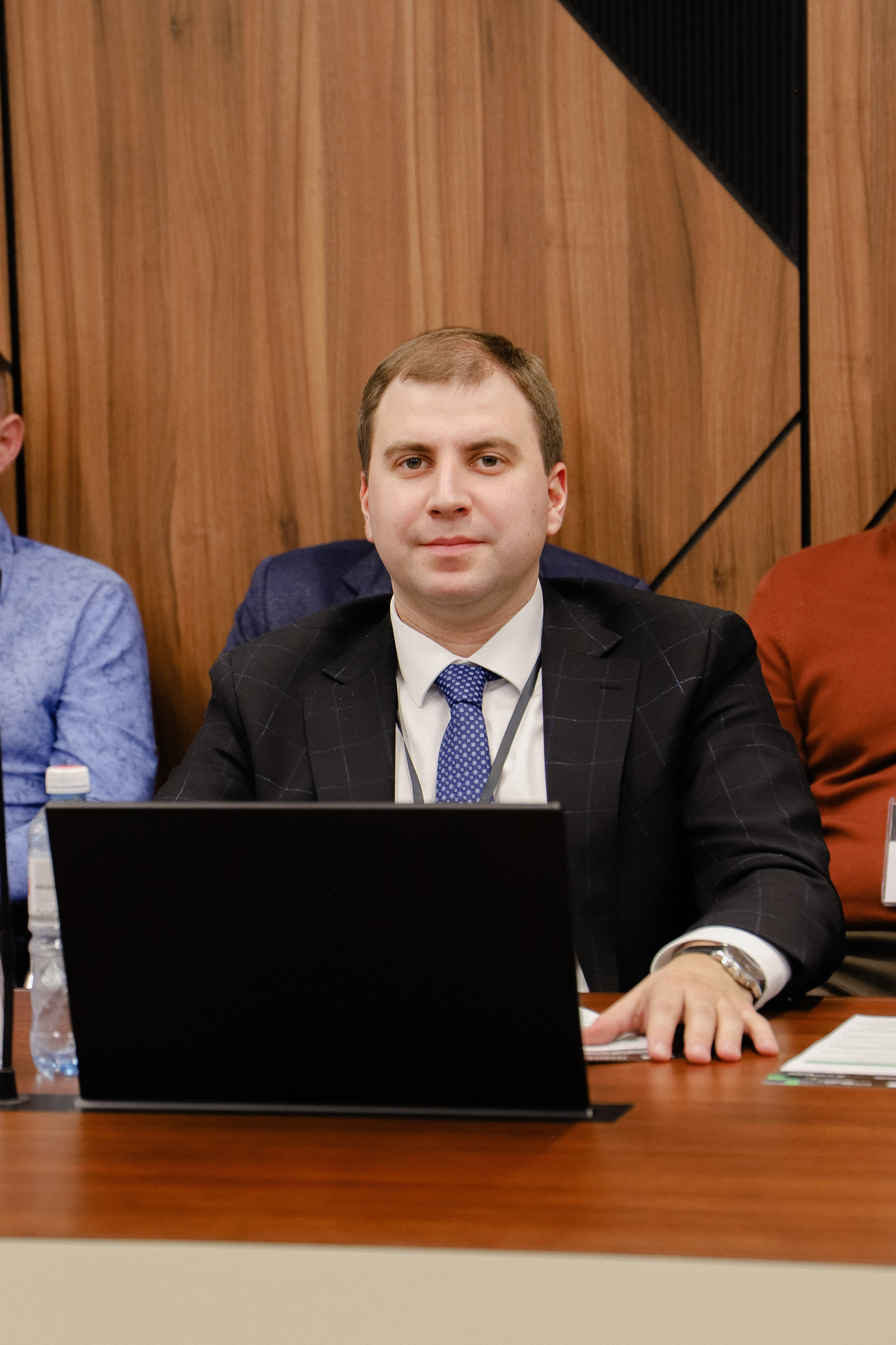 III Международная конференция. Фотограф в Алматы и Москве Даша Пушкина