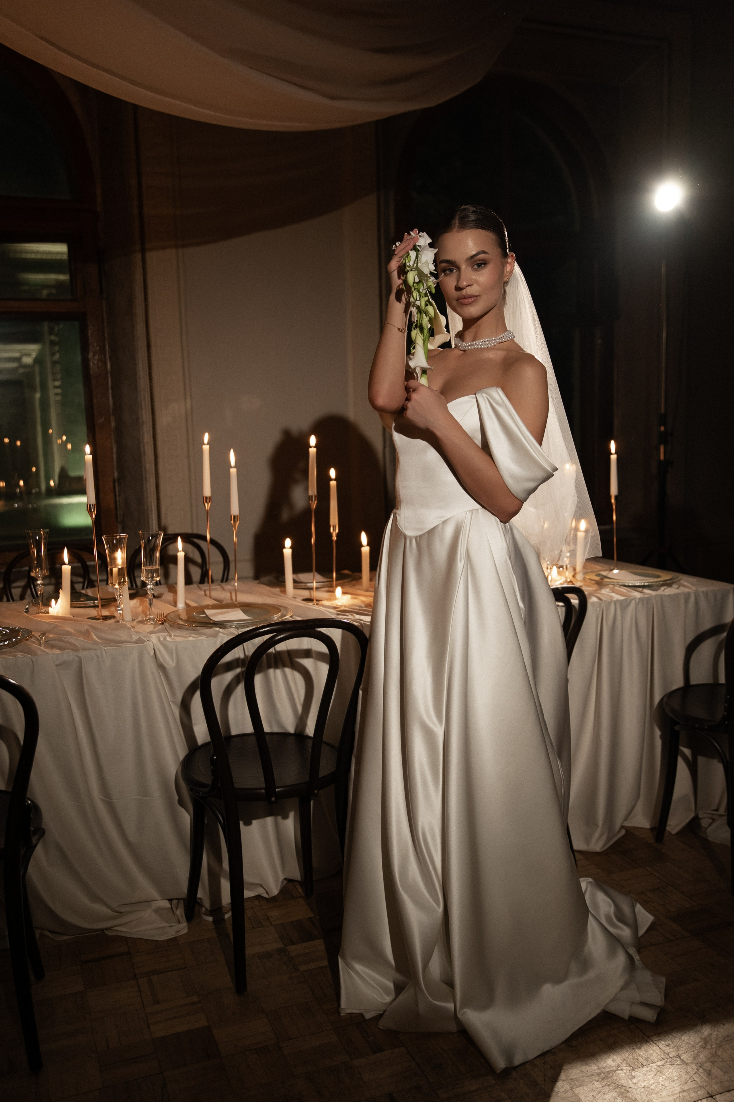 Камерный свадебный ужин при свечах в старинном особняке в фотостудии 21. Kult. Ярослава Ерина — свадебный фотограф в Москве