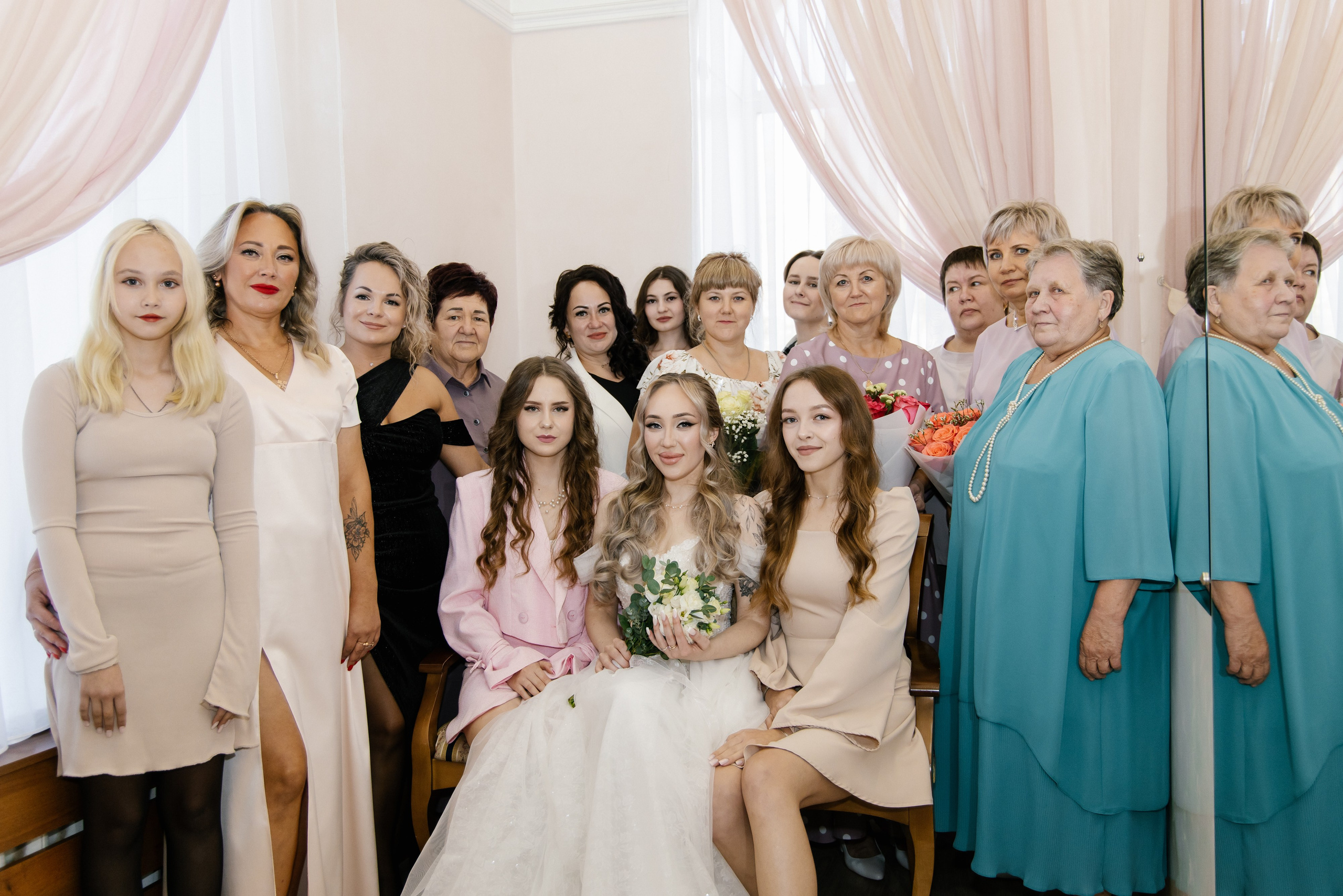 Карина и Николай. Фотограф в Барнауле Юлия Садвокасова