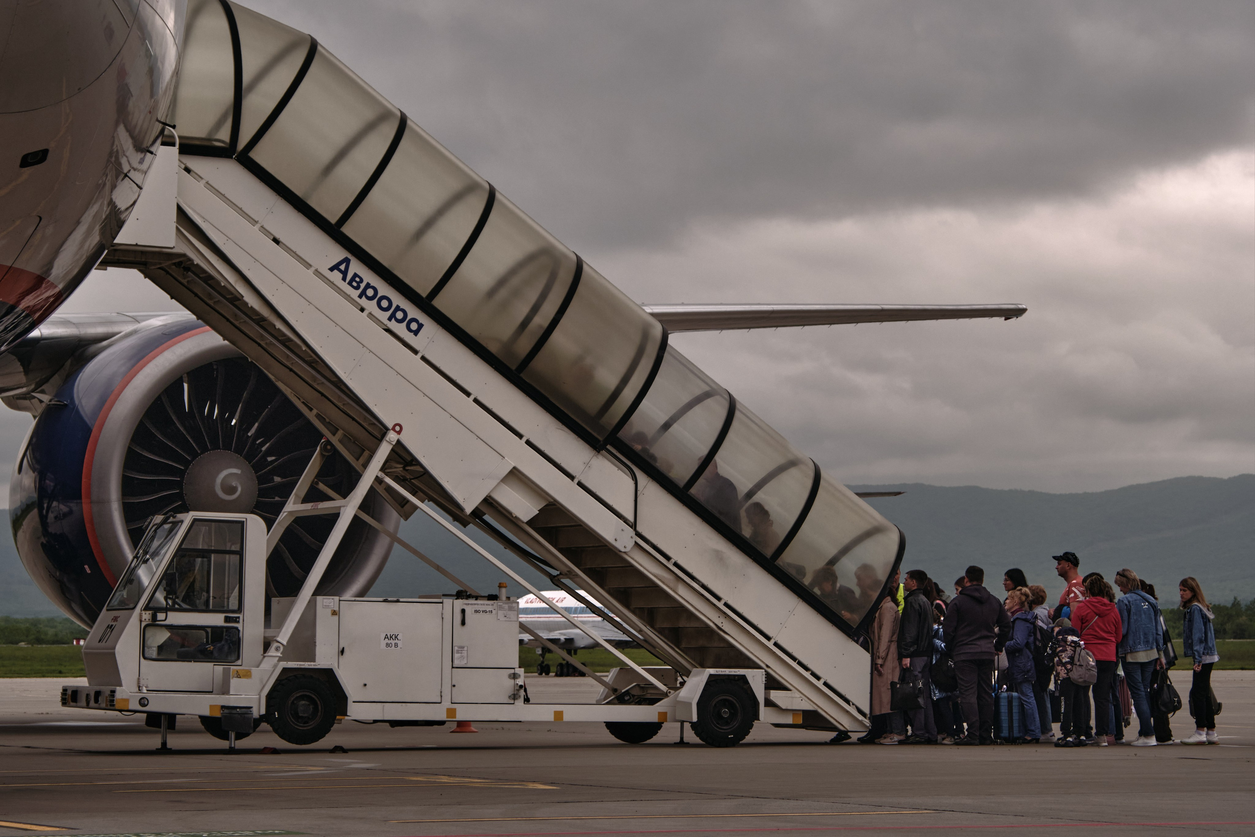 Аэропорт Владивостока. Фотограф портретный архитектурный лавстори будуар Санкт-Петербург Виктор Иванов
