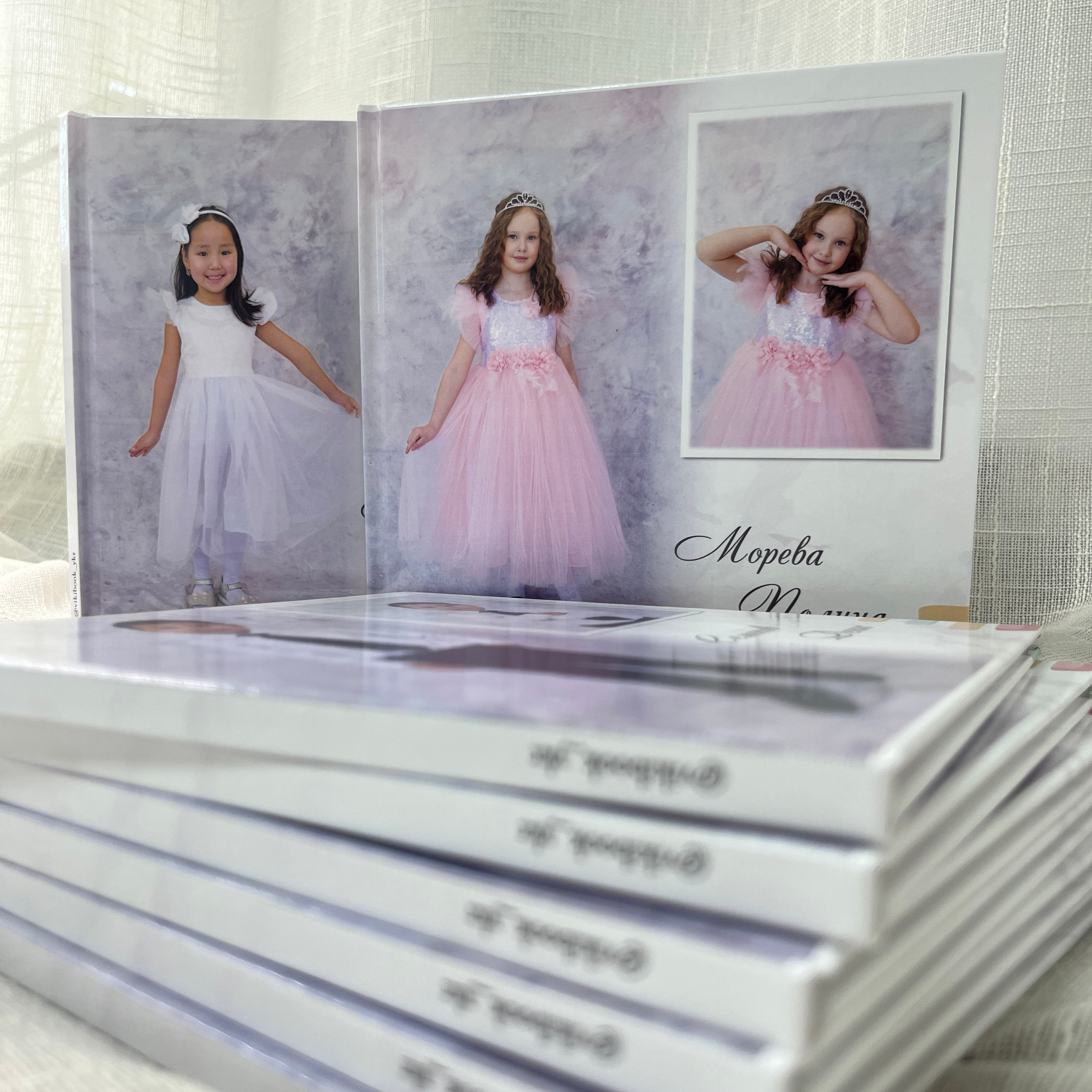 Фотокнига 20×20 — премиум на 4 разворота. ФОТОГРАФ в Якутске Сардана Баишева