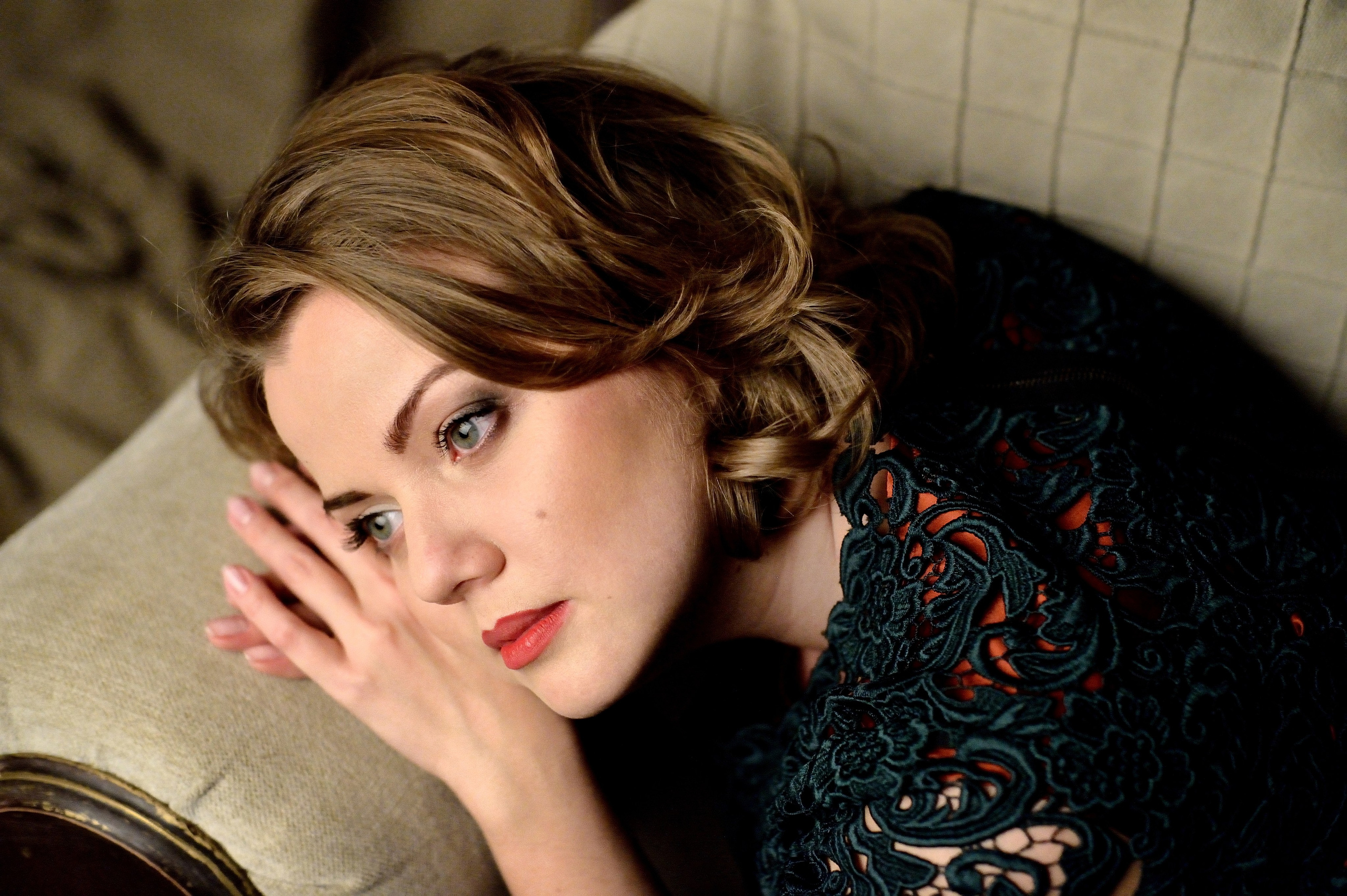 Женский портрет