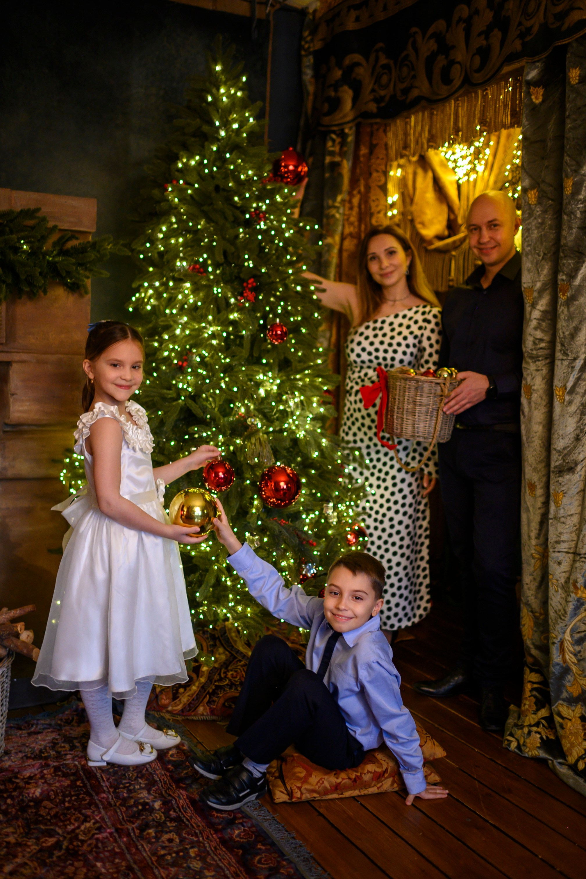 СТУДИЯ АДМИРАЛТЕЙШЕН. Семейный фотограф Екатеринбург Лора Мур