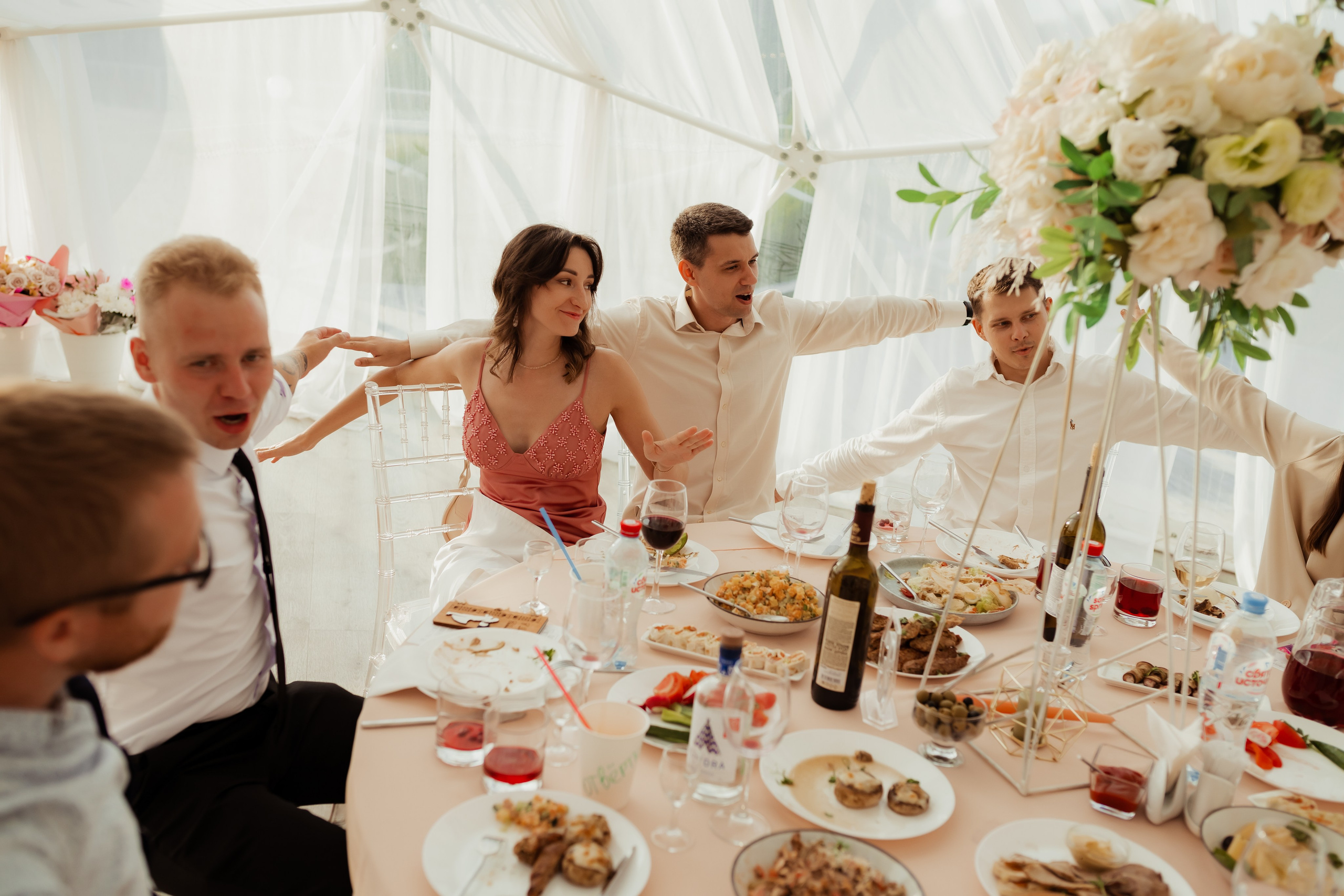 Ваня & Галя (с банкетом). ФОТОГРАФ Маргарита Сивакова | Ярославль Кострома Москва