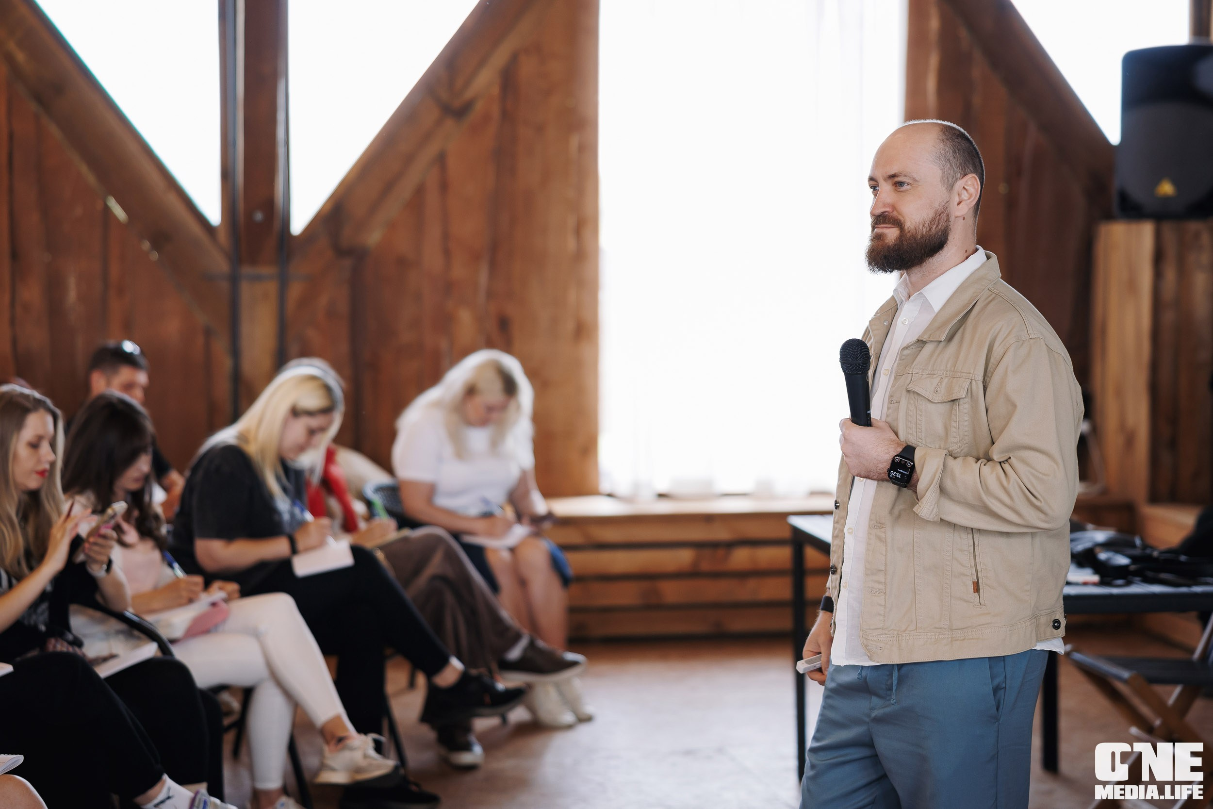 Фоторепортаж с форума «Мой бизнес. Сила в окружении». One Media Life: фоторепортажи, фотоотчеты с мероприятий и заведений