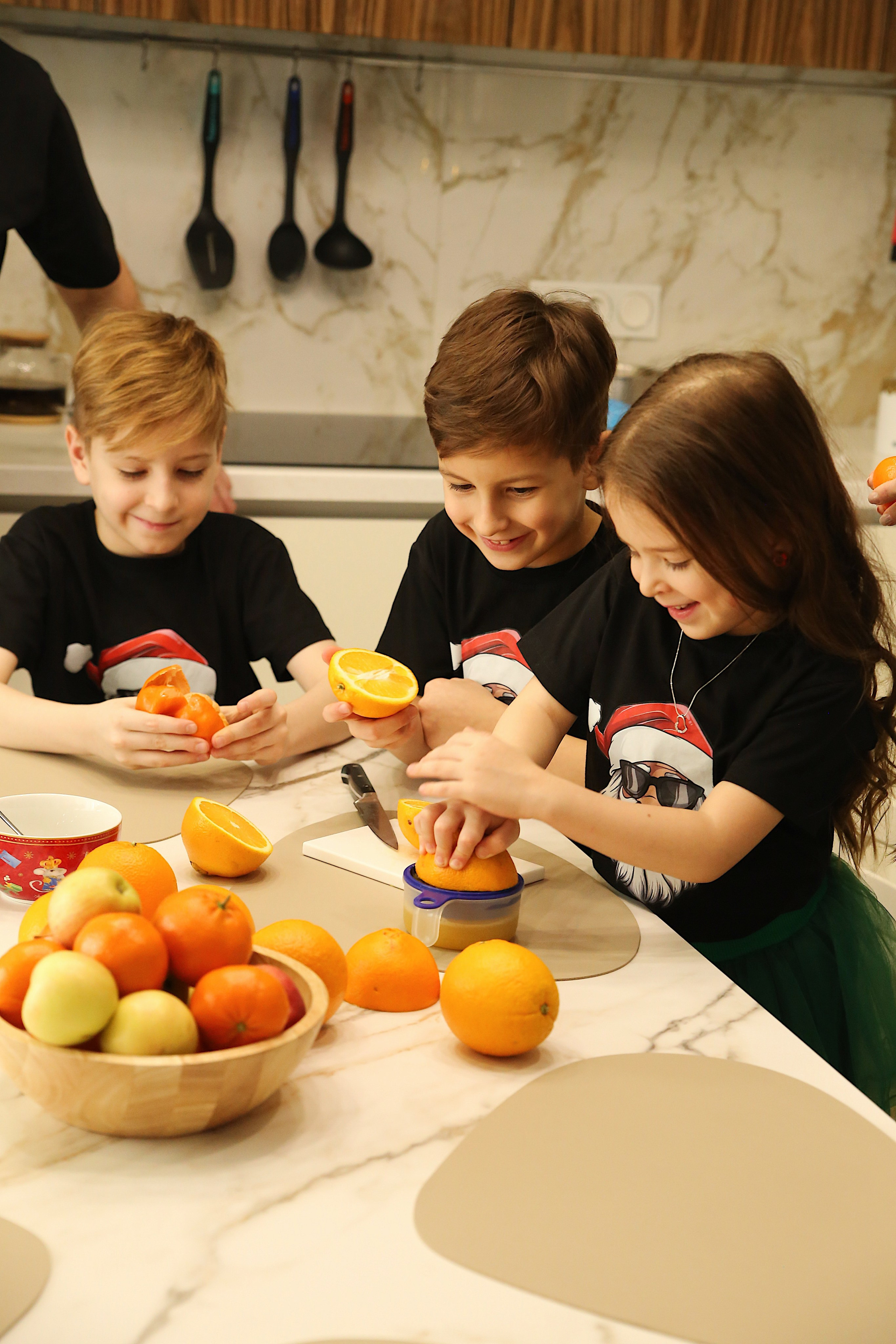 Хисамовы. Домашняя съемка. Фотограф Пирумян Анна. г. Сургут, г. Воронеж