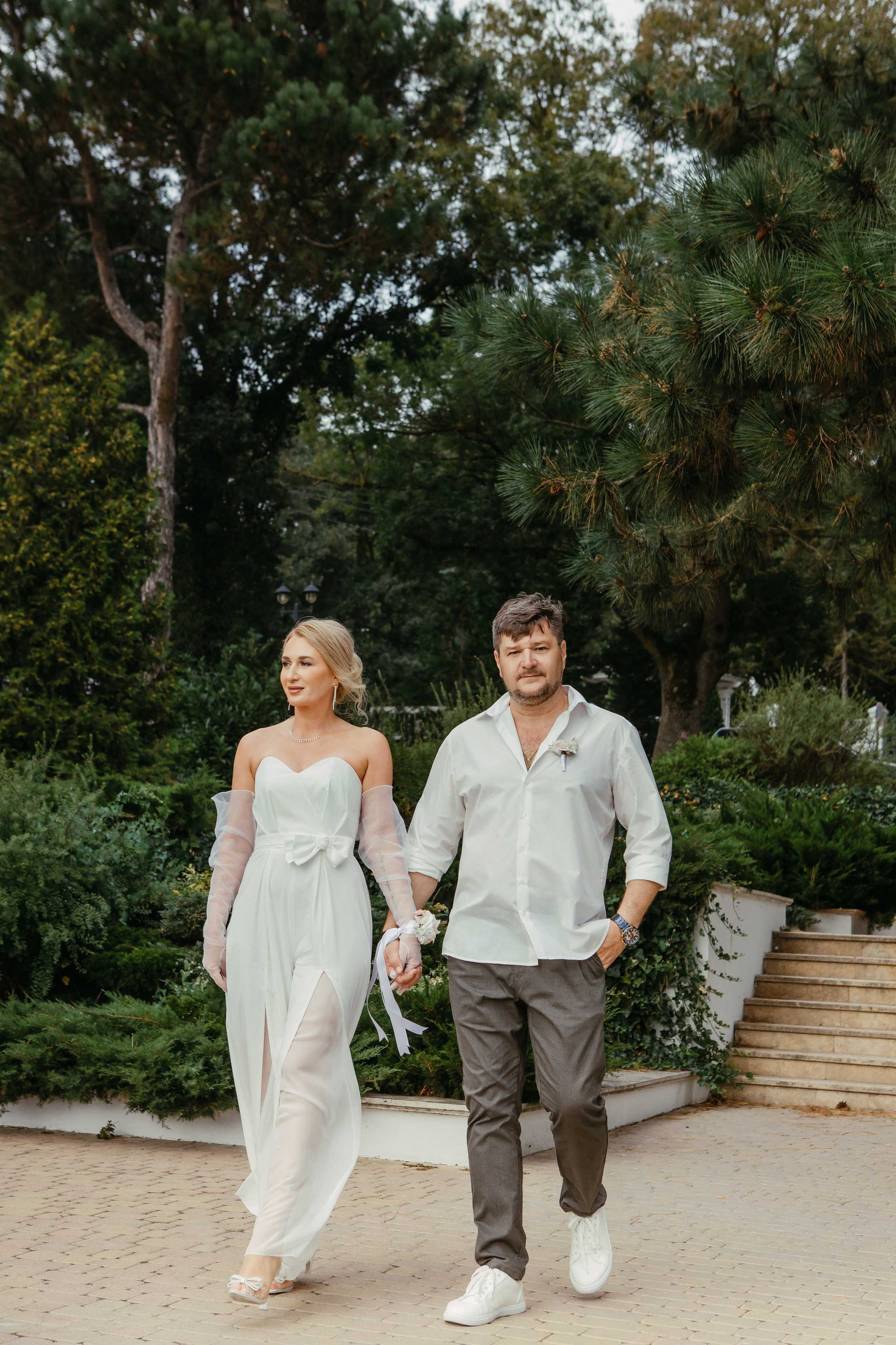 Свадебная прогулка. Фотограф Новороссийск