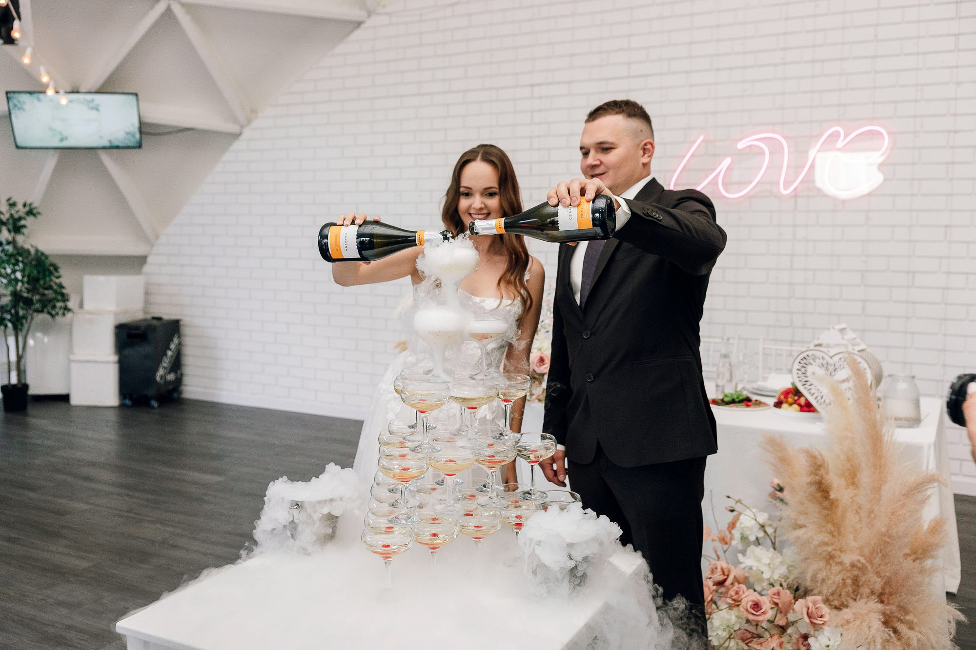 «От сборов до торта». Сергей Гладков свадебный фотограф в Москве