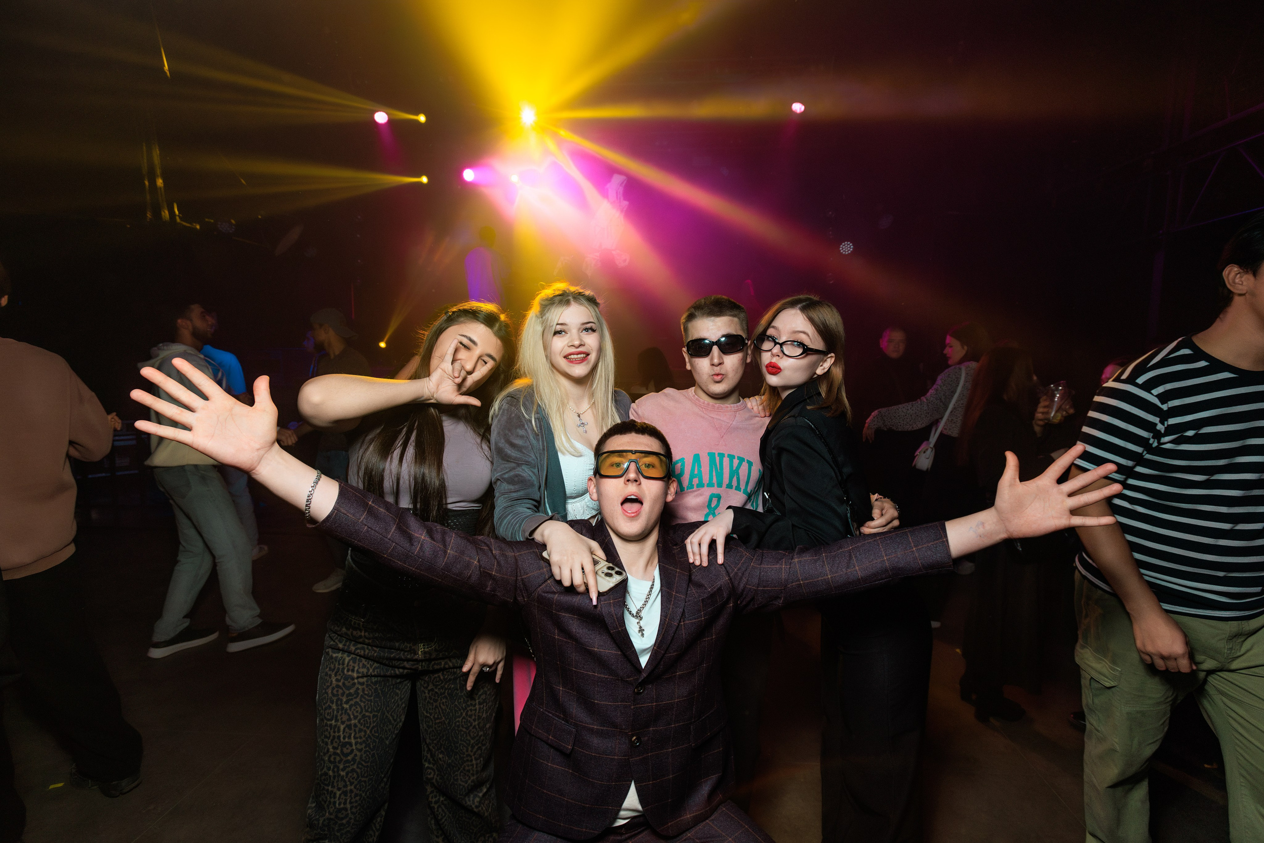 Project X. Репортажный фотограф Екатеринбург | Яркий, качественный репортаж | Концерты, клубы, репортаж, праздники, корпоративы